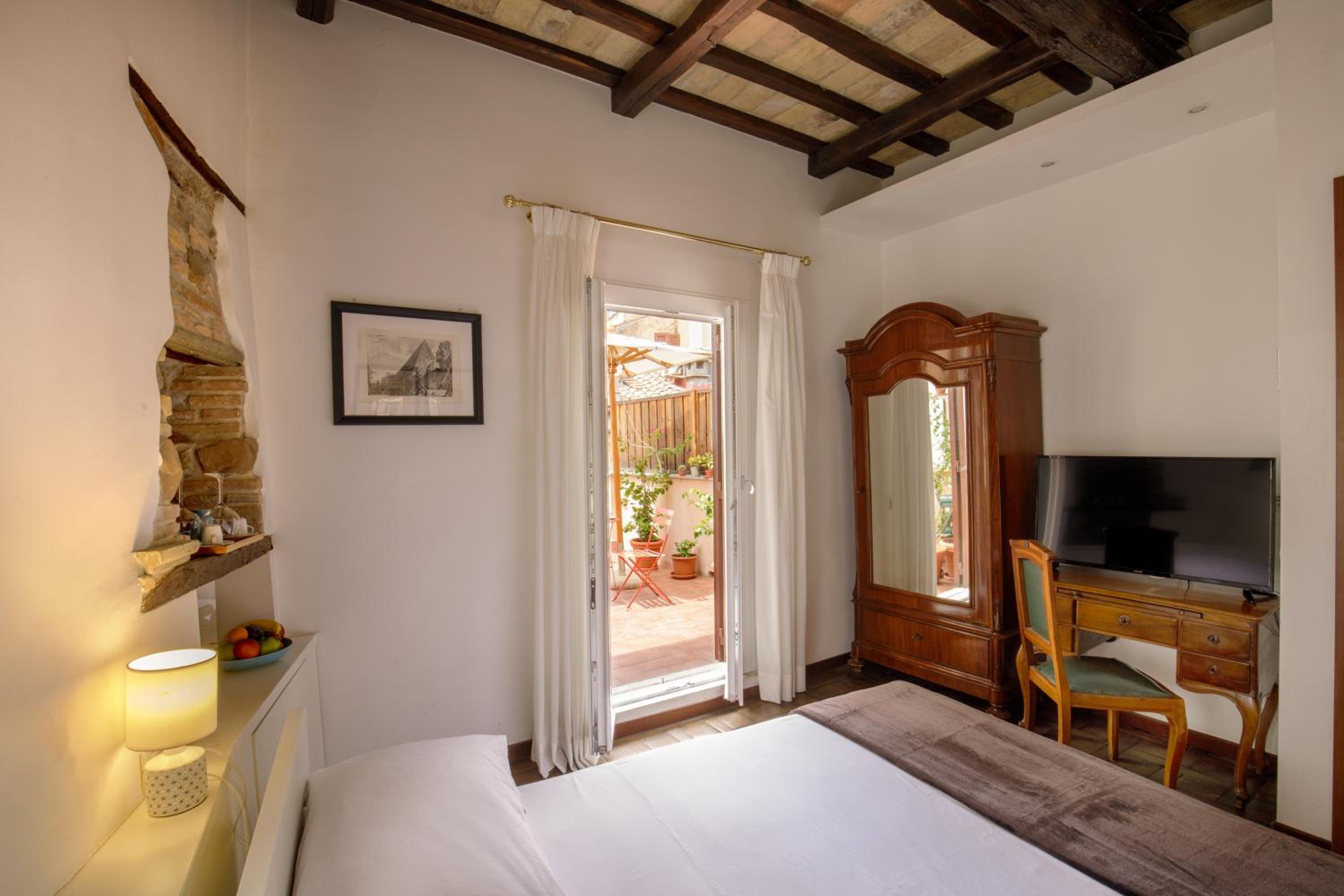 Superior Double Room with Terrace photo 3