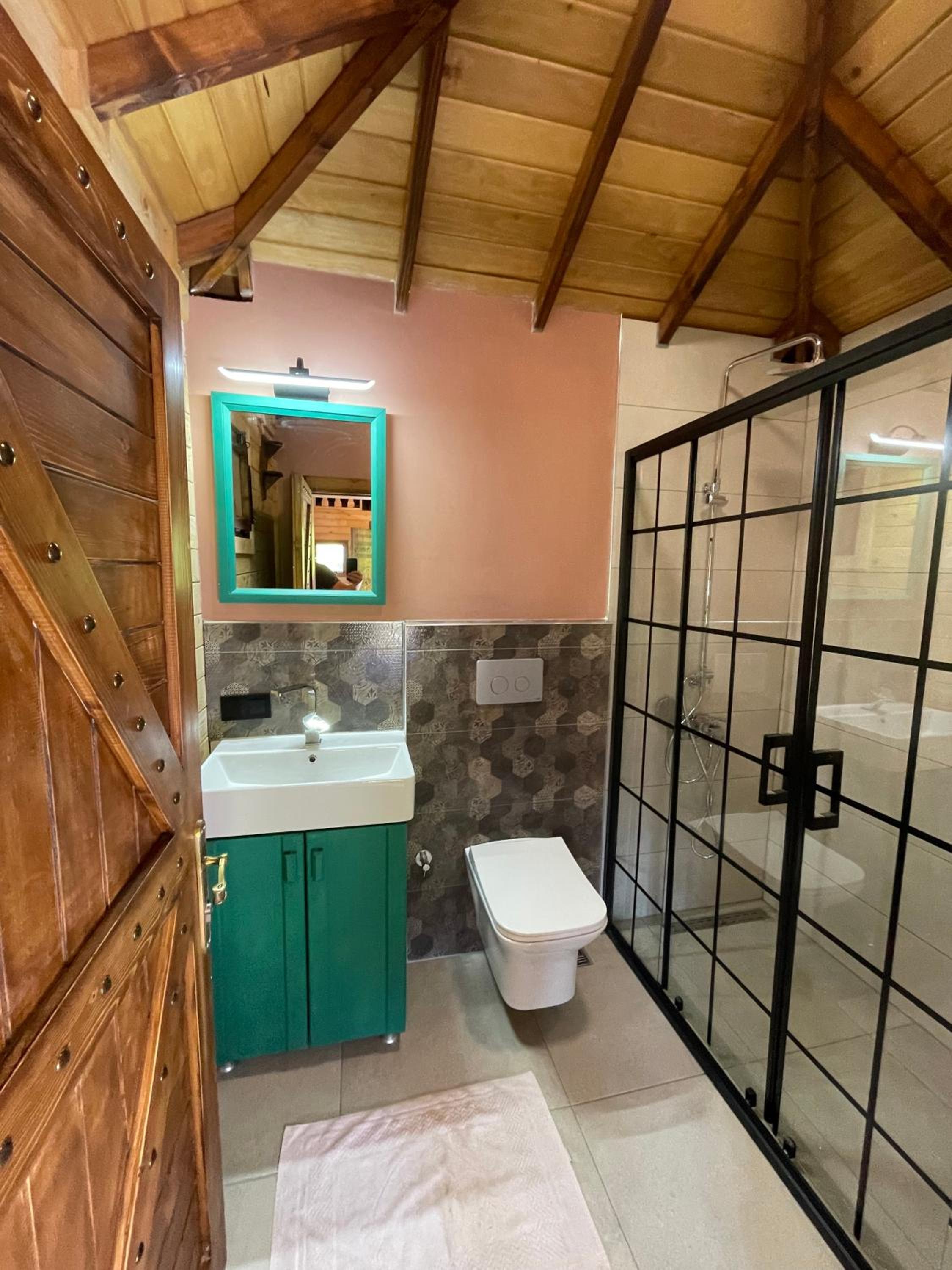 One-Bedroom House photo 2
