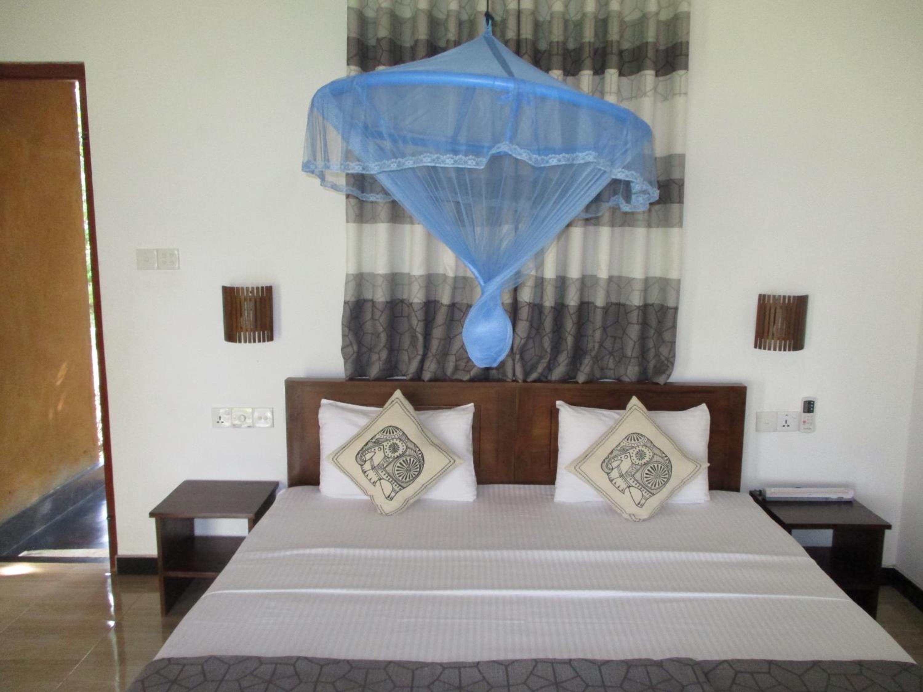 Deluxe Double Room photo 3