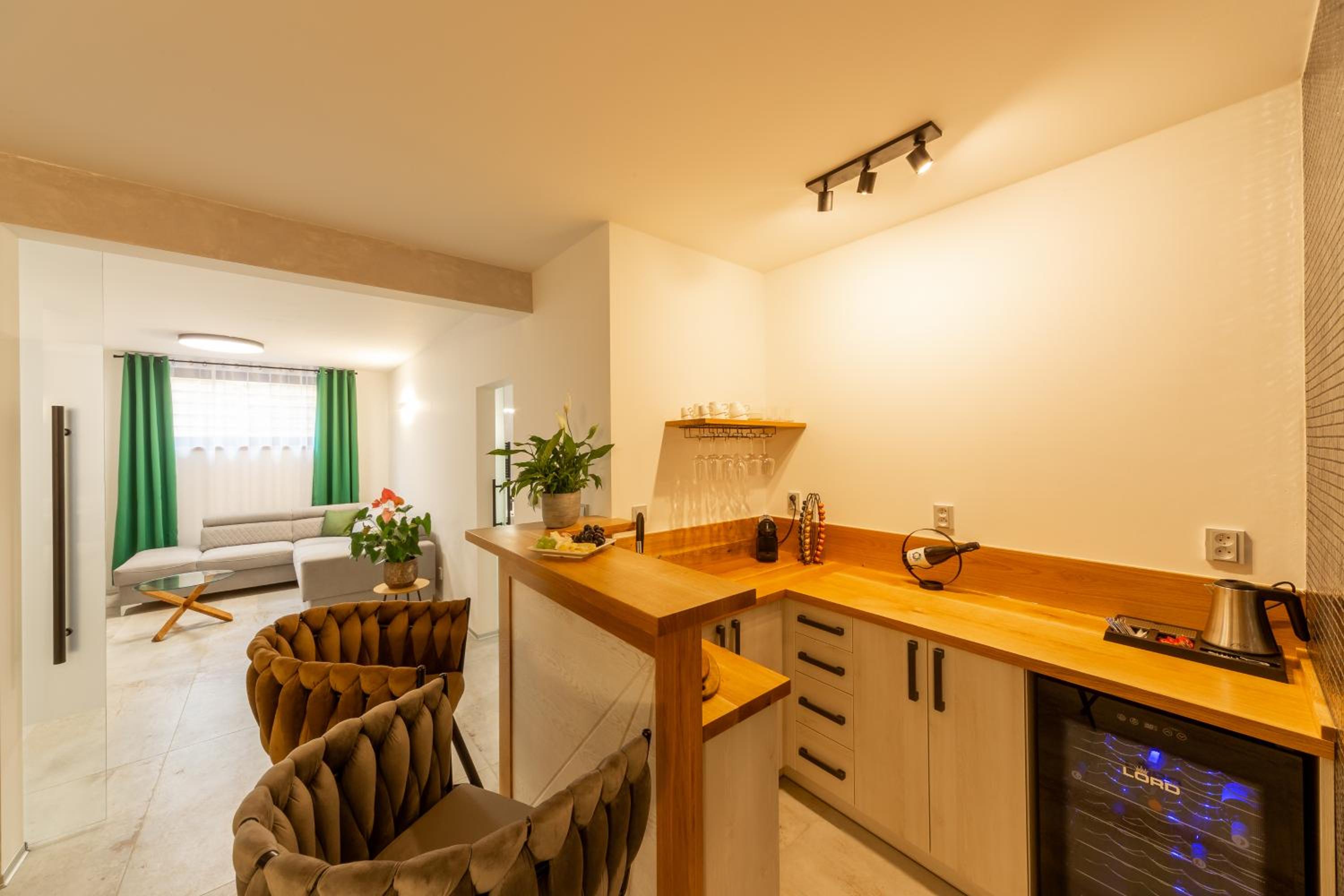Apartment with Sauna - Photo 4