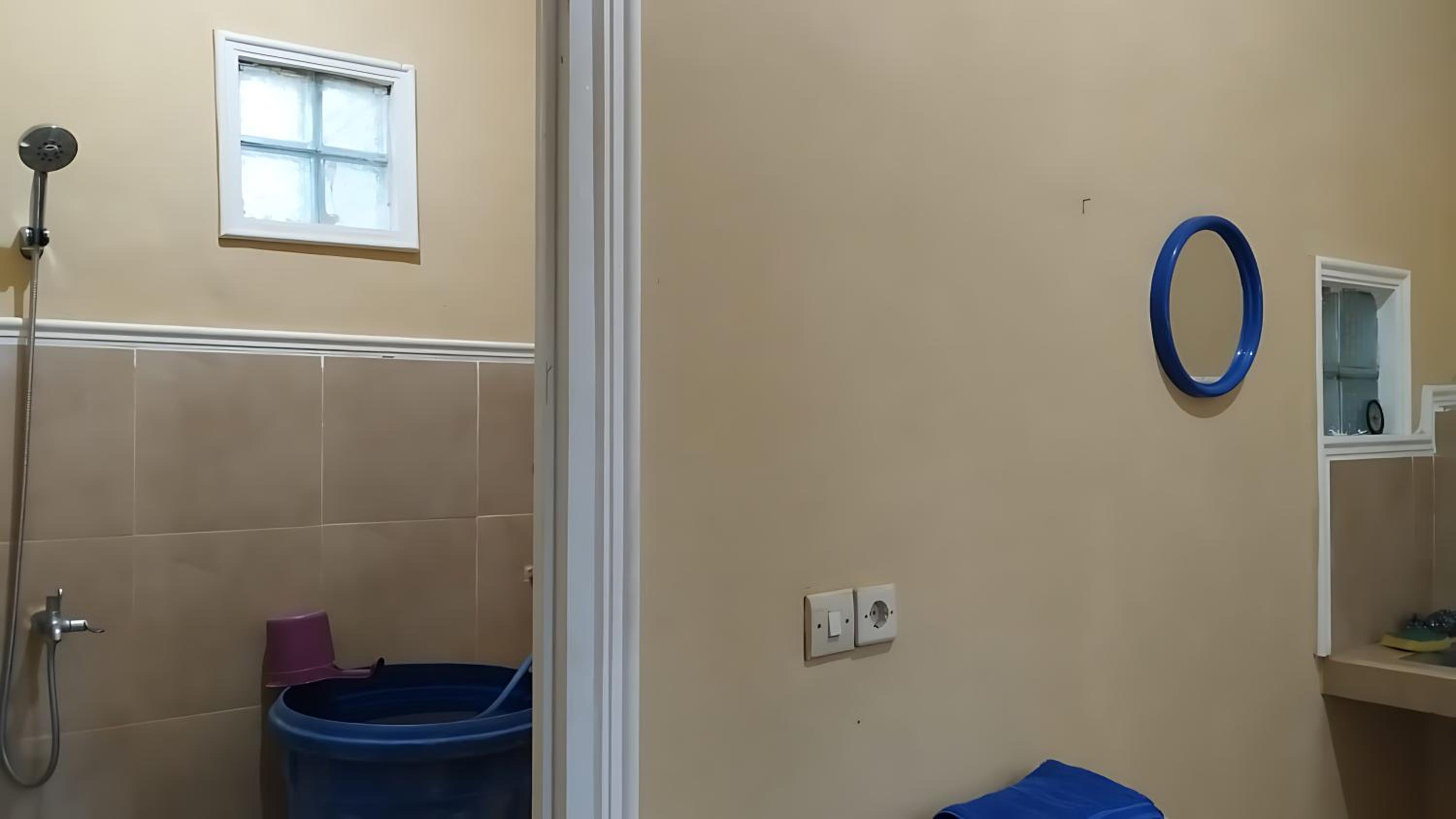 Double Room With Private Bathroom - Photo 5