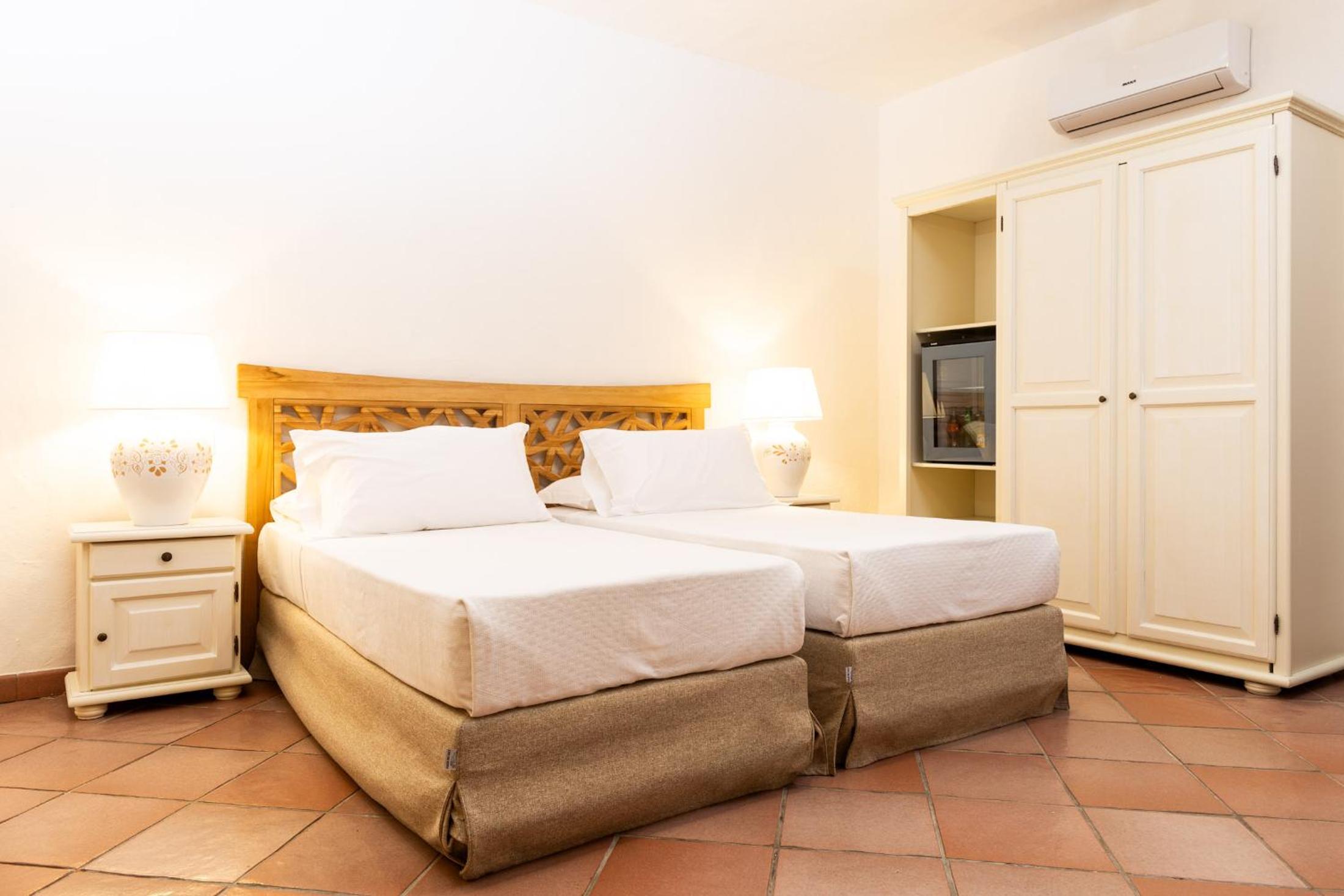 Classic Triple Room - Photo 1