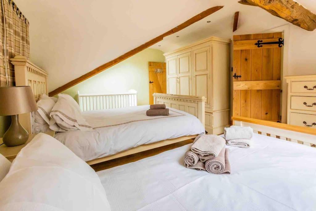 Four-Bedroom House photo 1