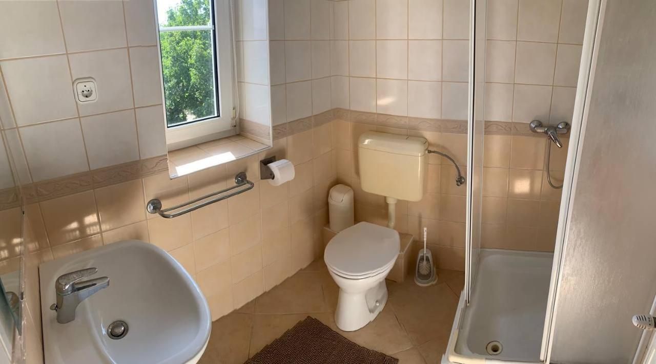Budget Double or Twin Room photo 3