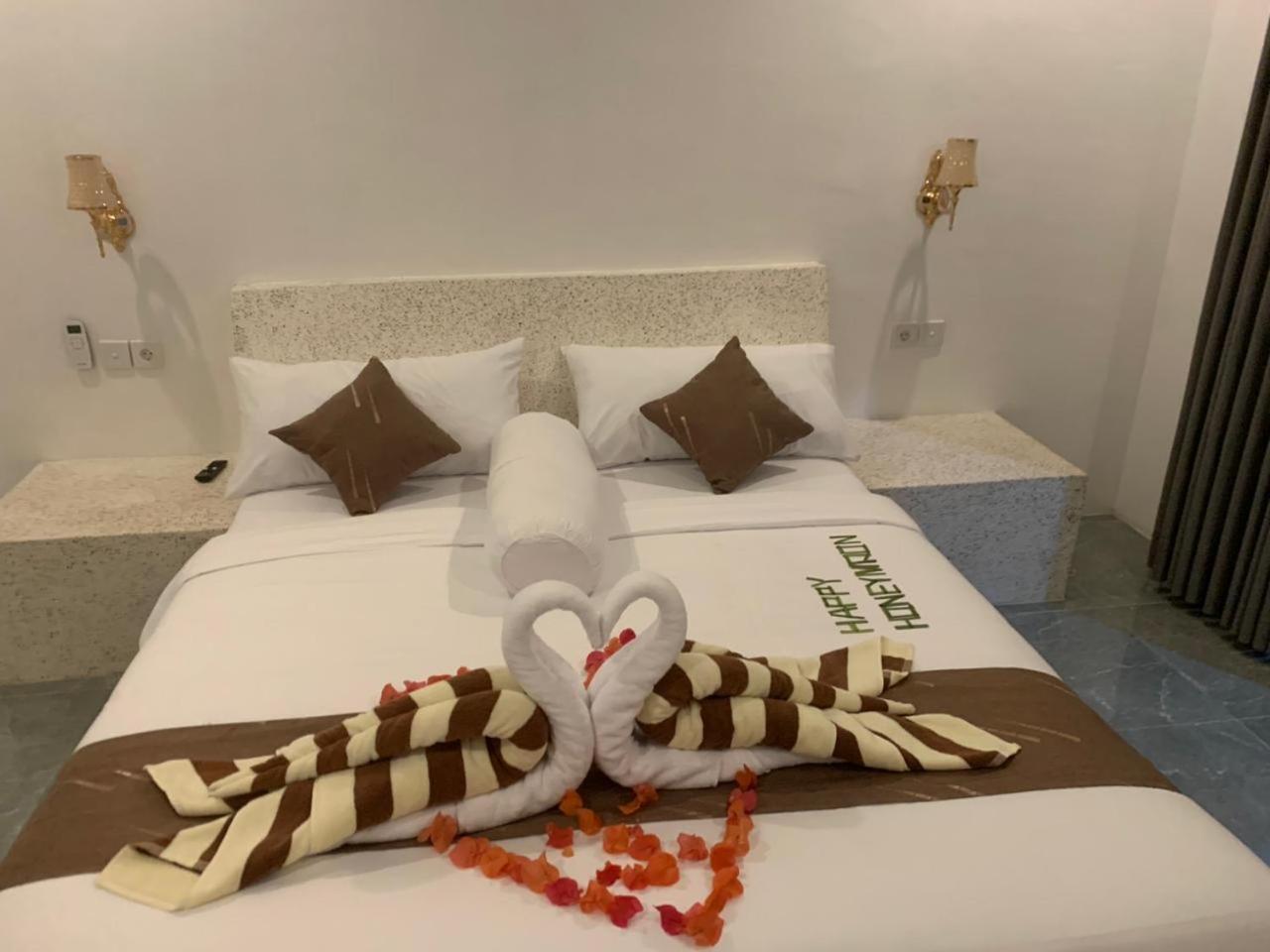 Deluxe King Room photo 3