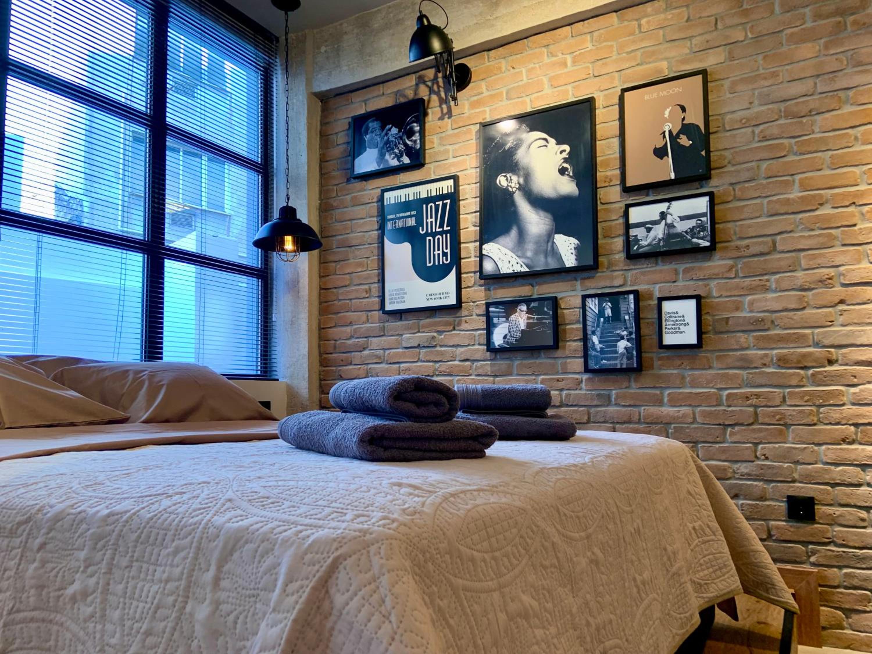 Superior Studio