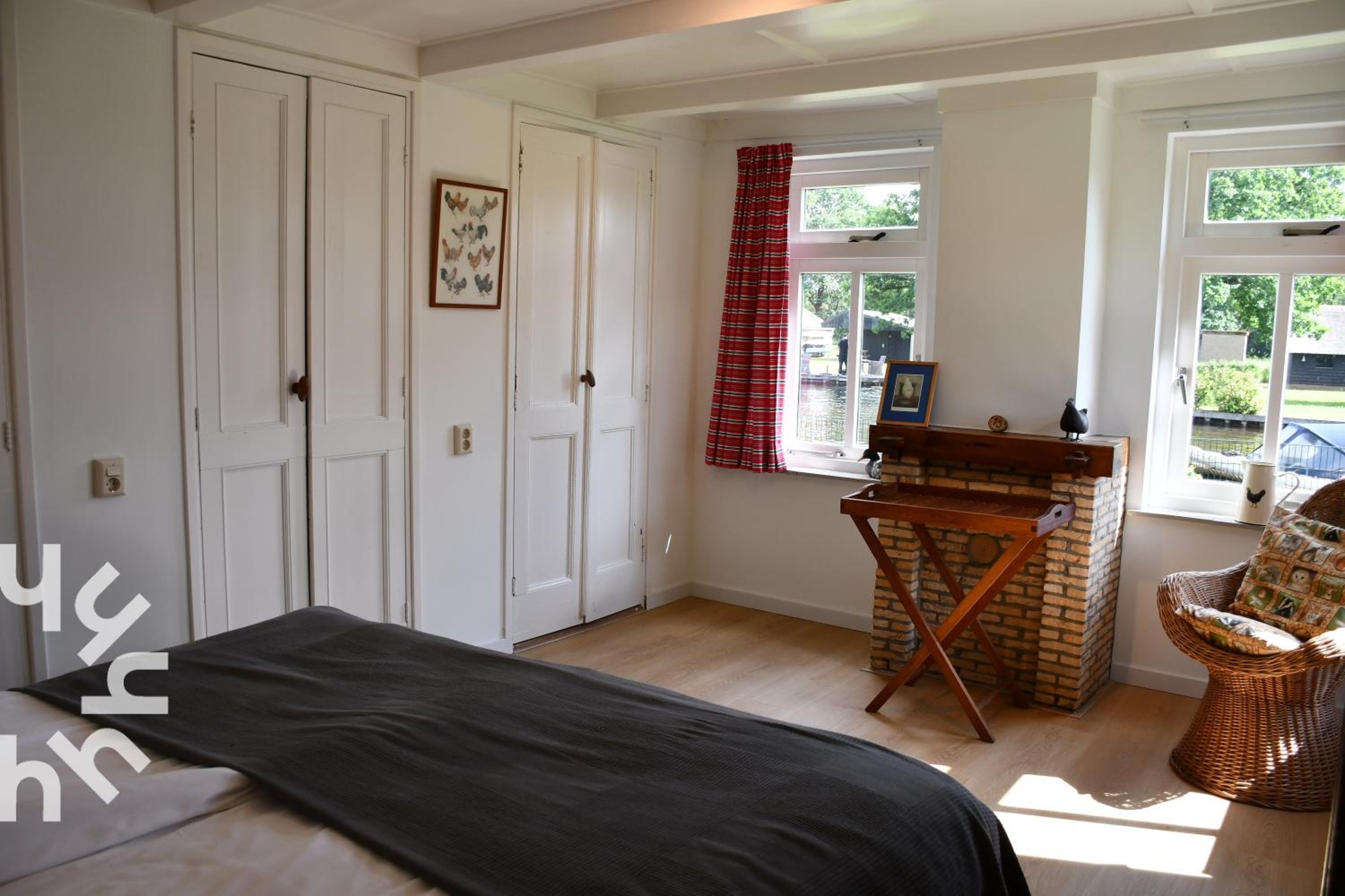 One-Bedroom House photo 1