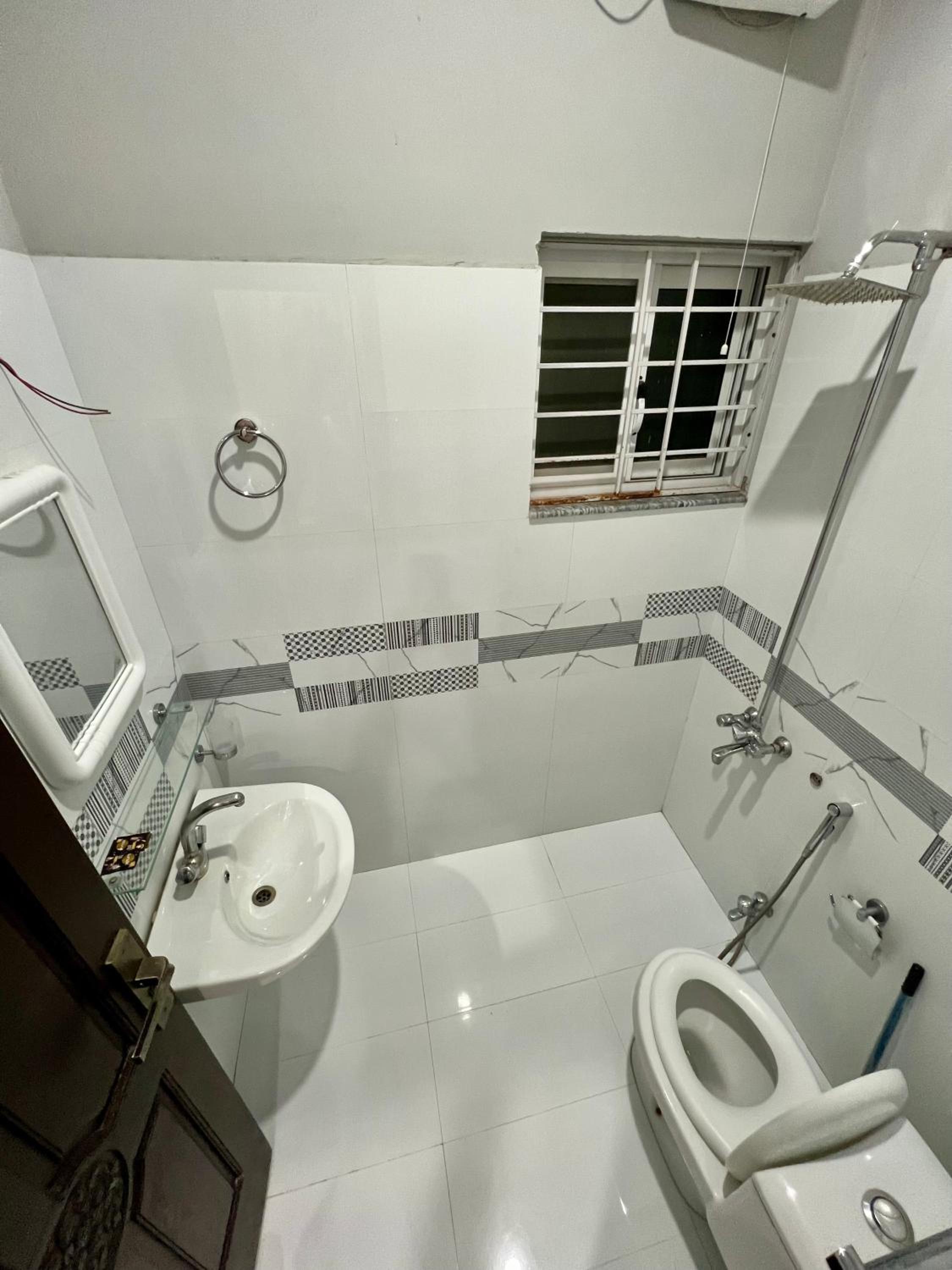 Two-Bedroom Cottage photo 2