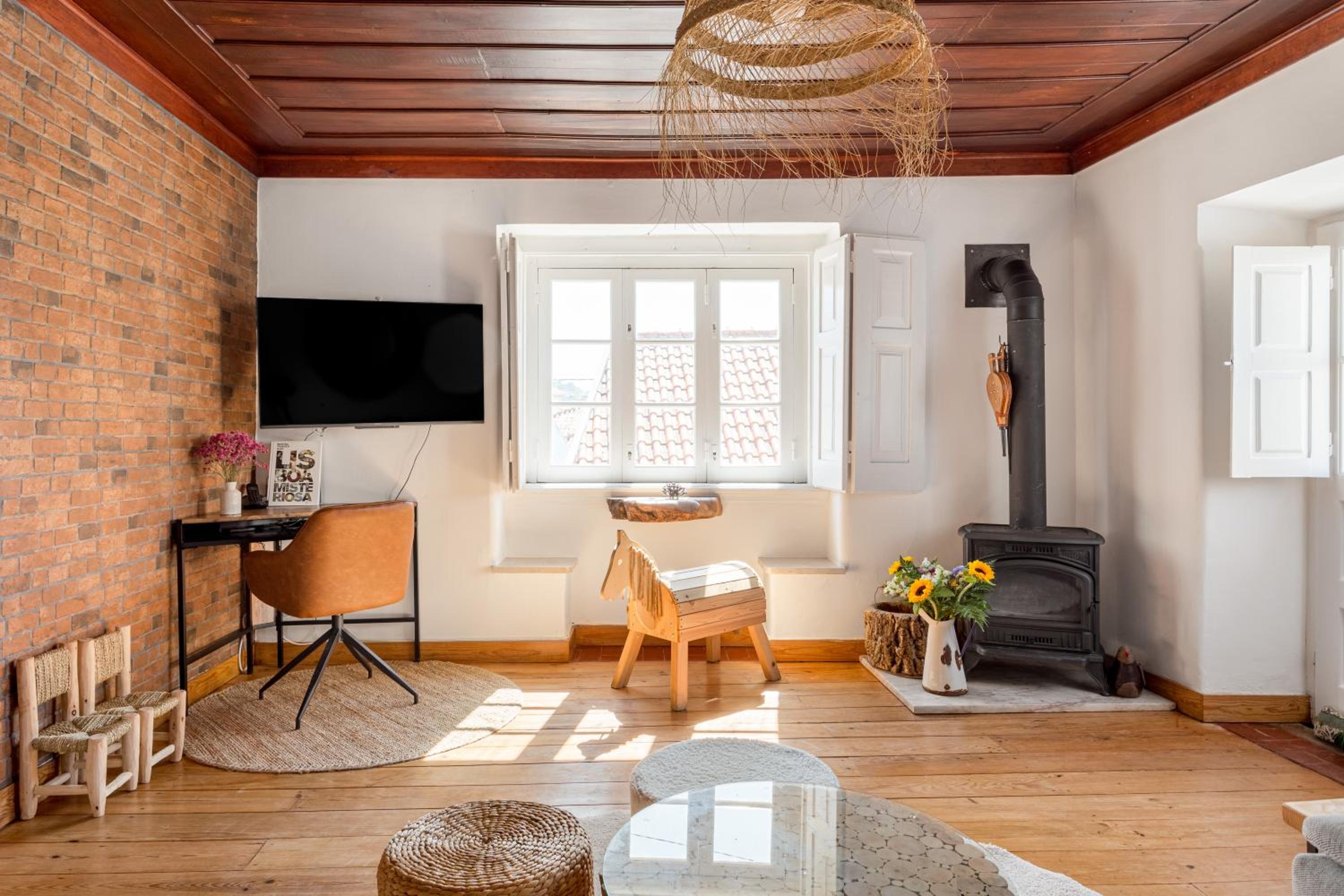 Three-Bedroom House photo 1