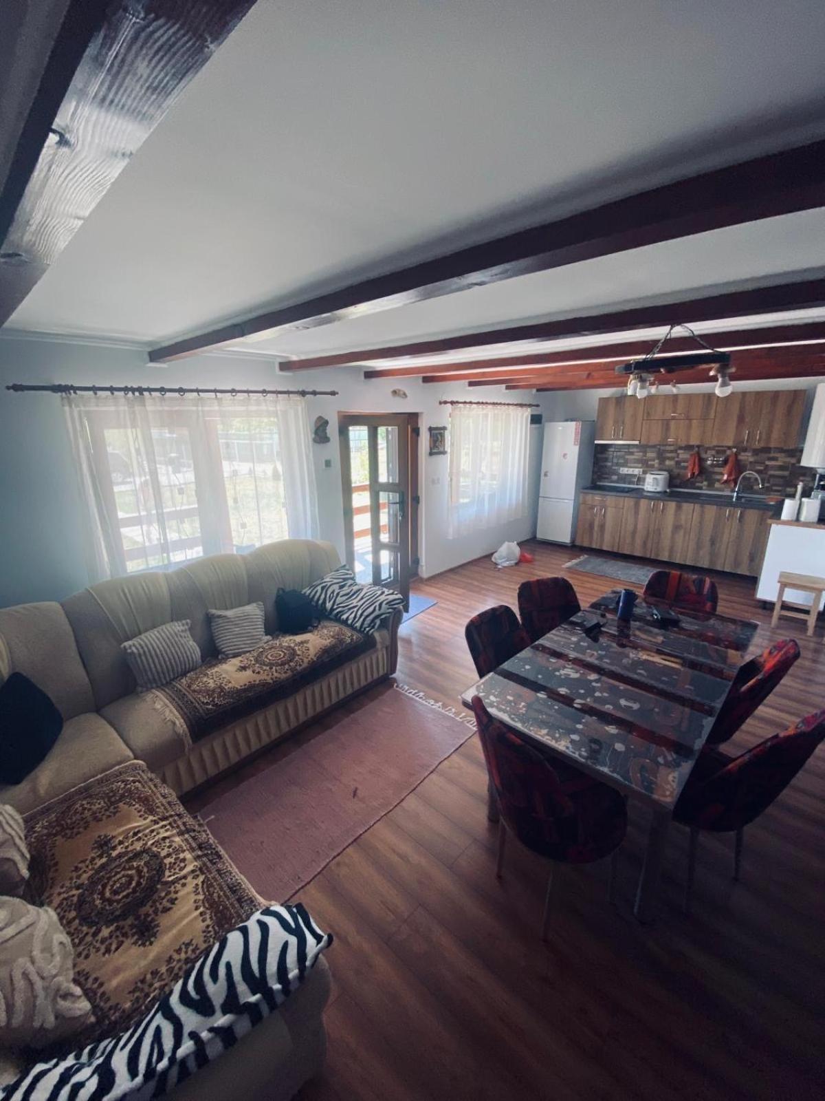 Three-Bedroom House photo 2