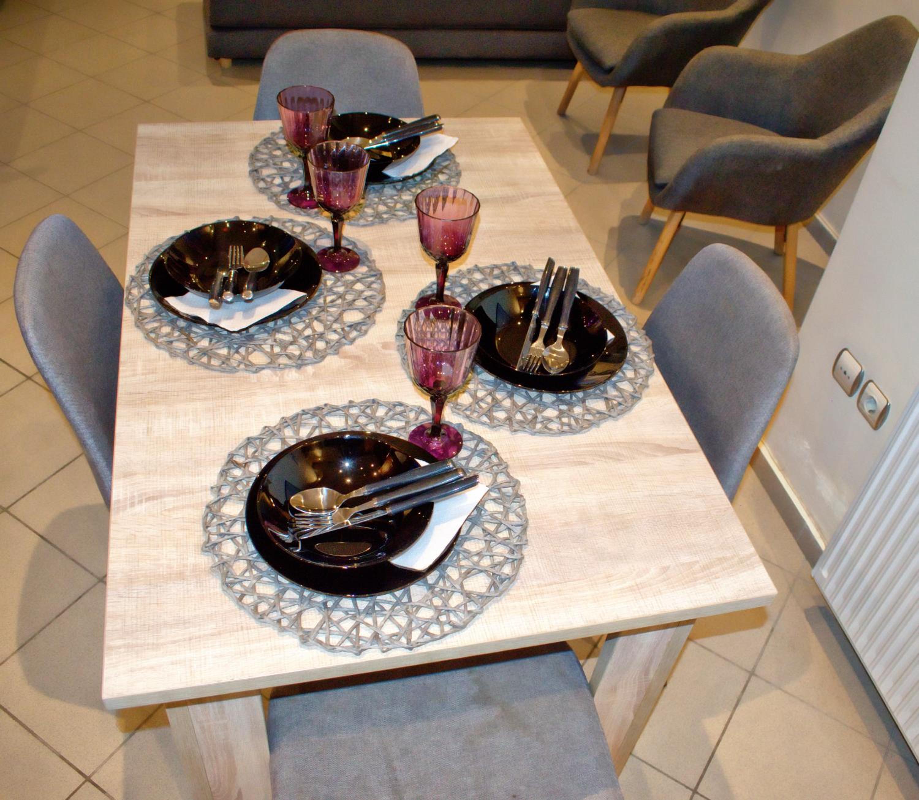 Apartment with Terrace - Photo 4