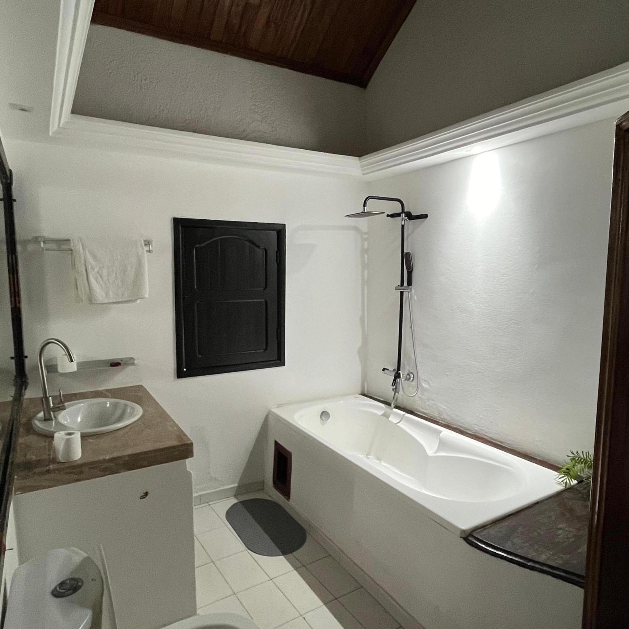Suite with Balcony photo 2