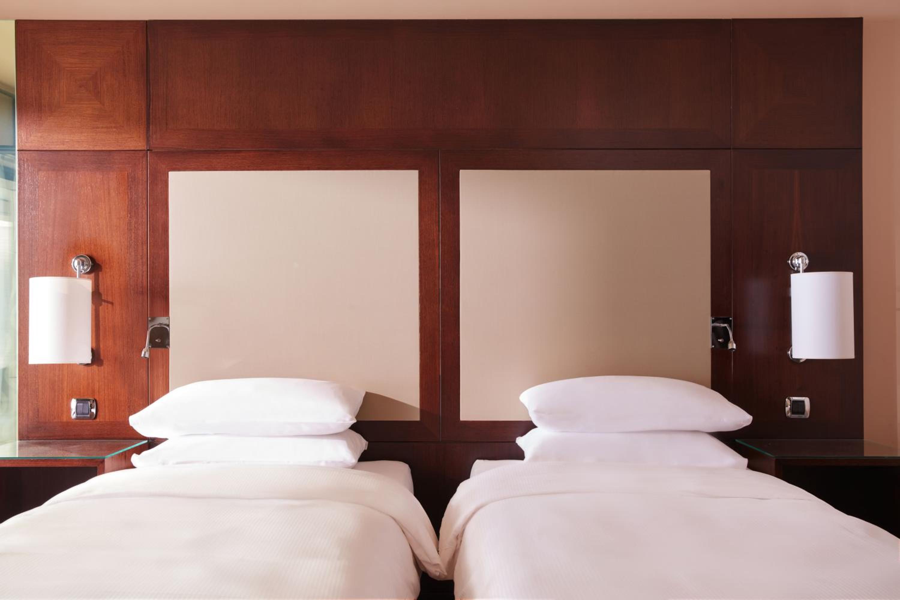 Twin Room with Sea View