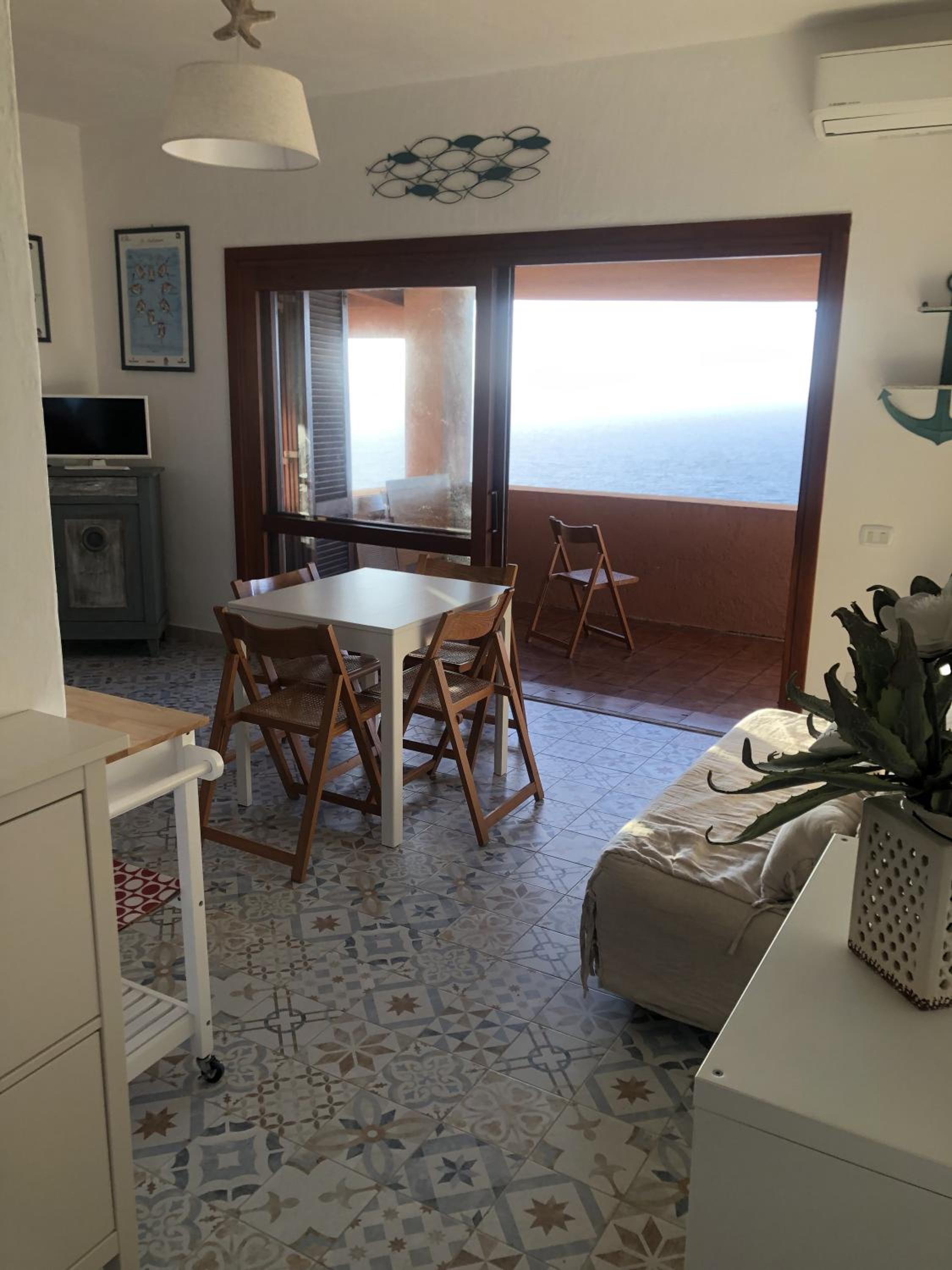 Studio Apartment with Sea View photo 1