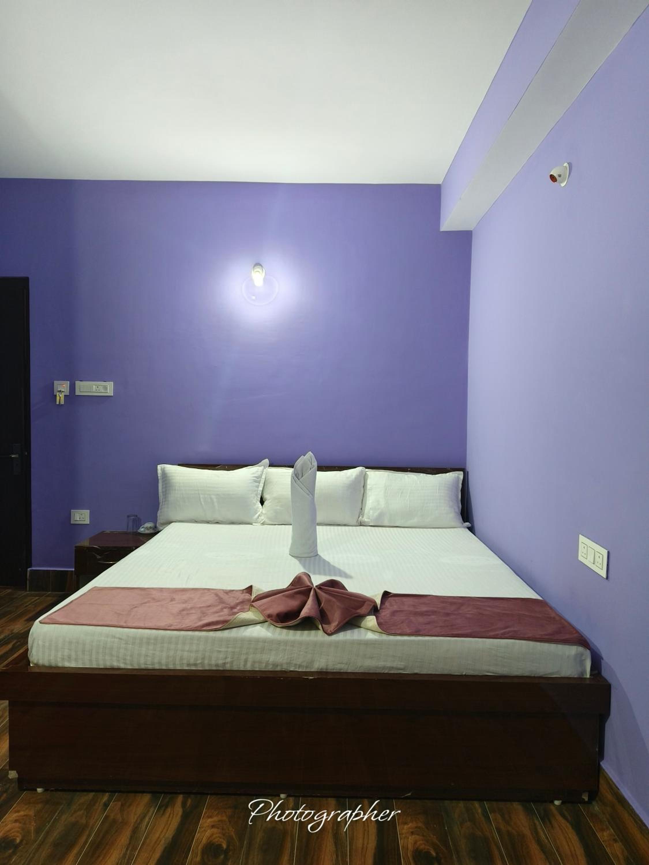 Budget Double Room photo 3