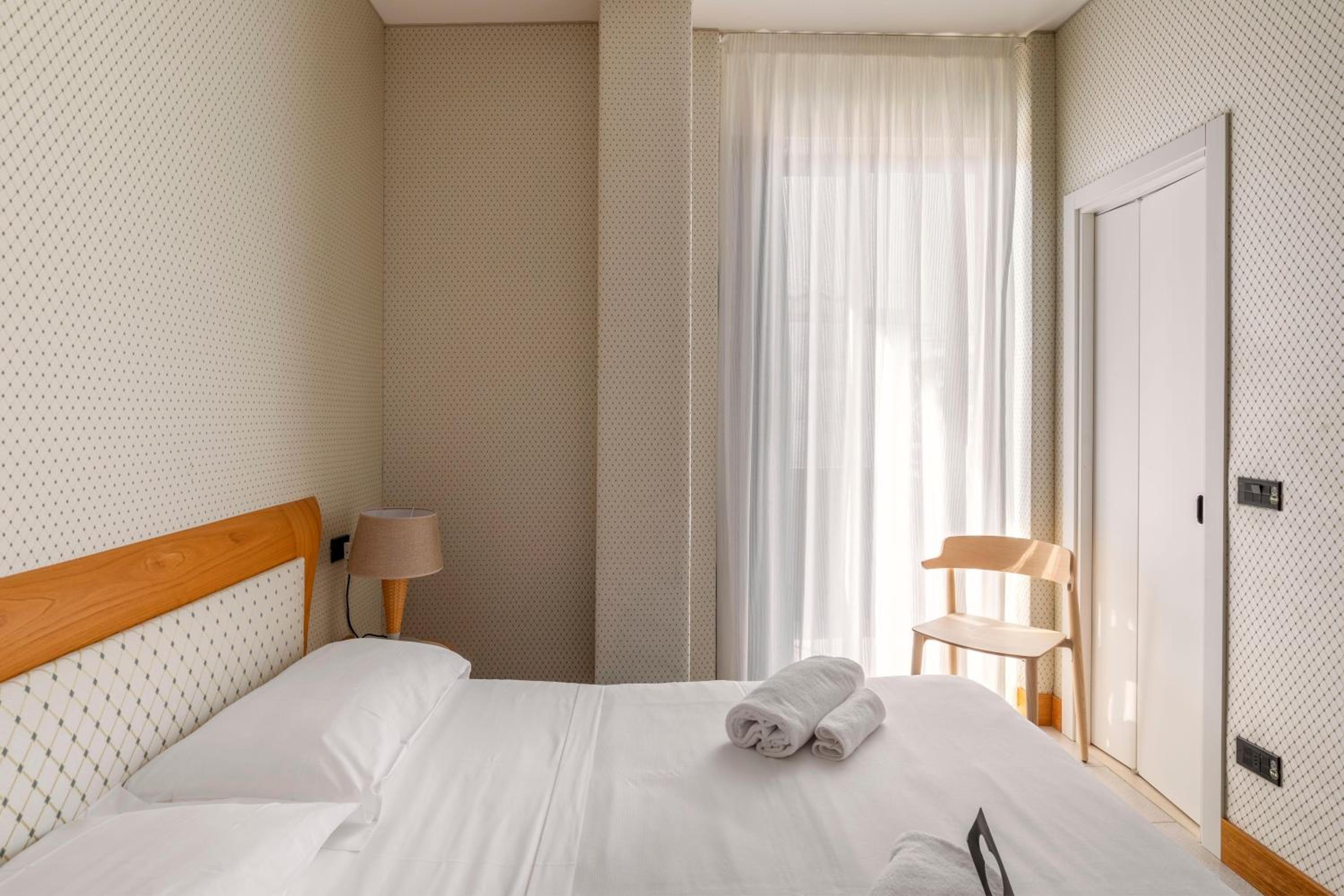 Standard Double Room - Photo 1