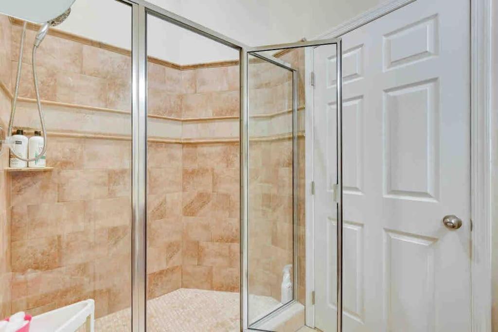 Three-Bedroom Townhouse photo 2