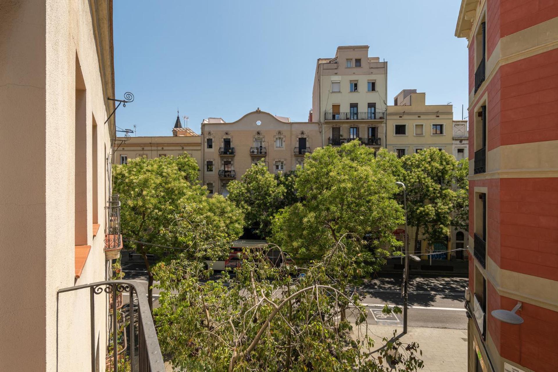 Apartment With Balcony photo 3