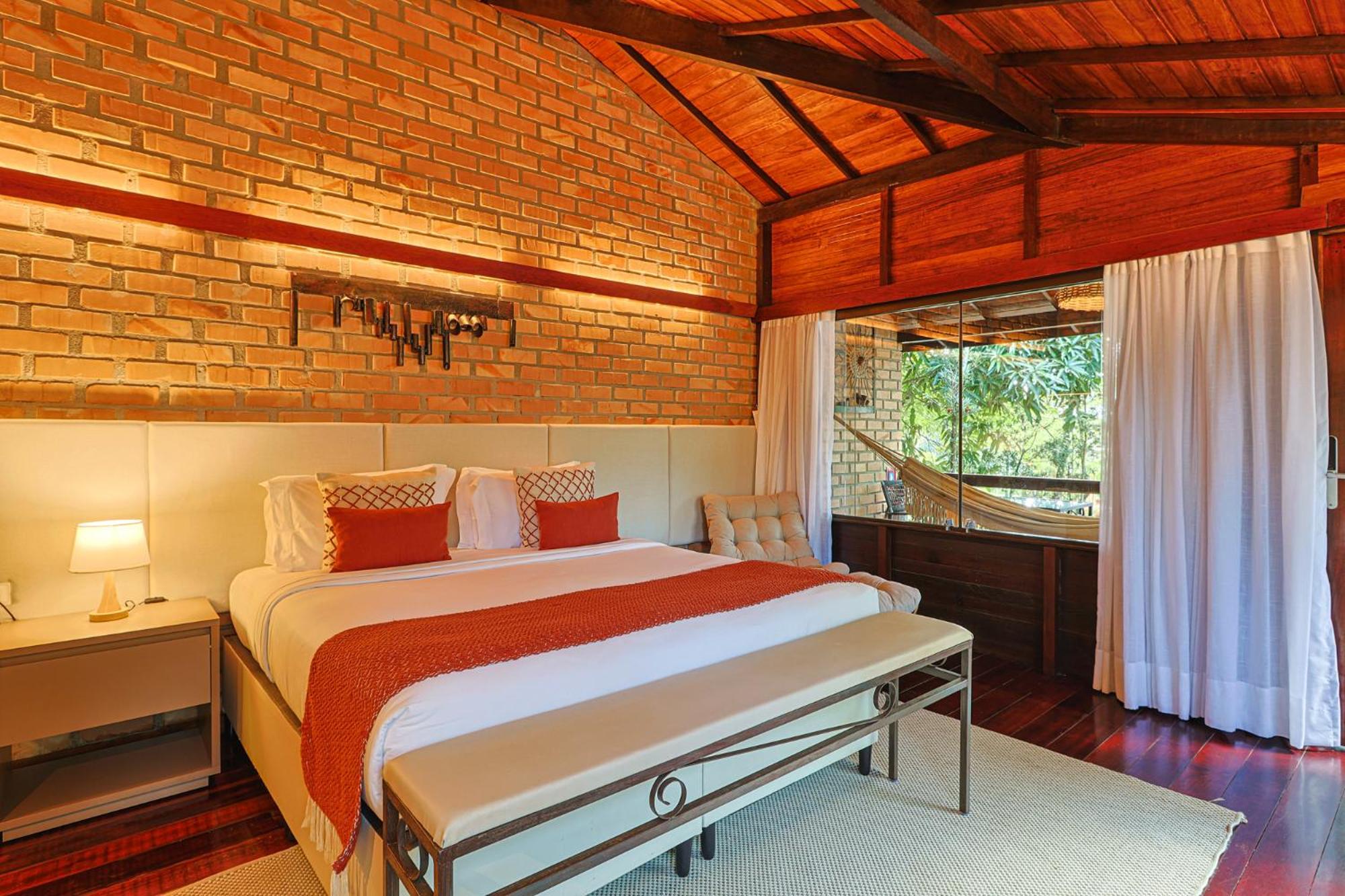 Deluxe Bungalow photo 2