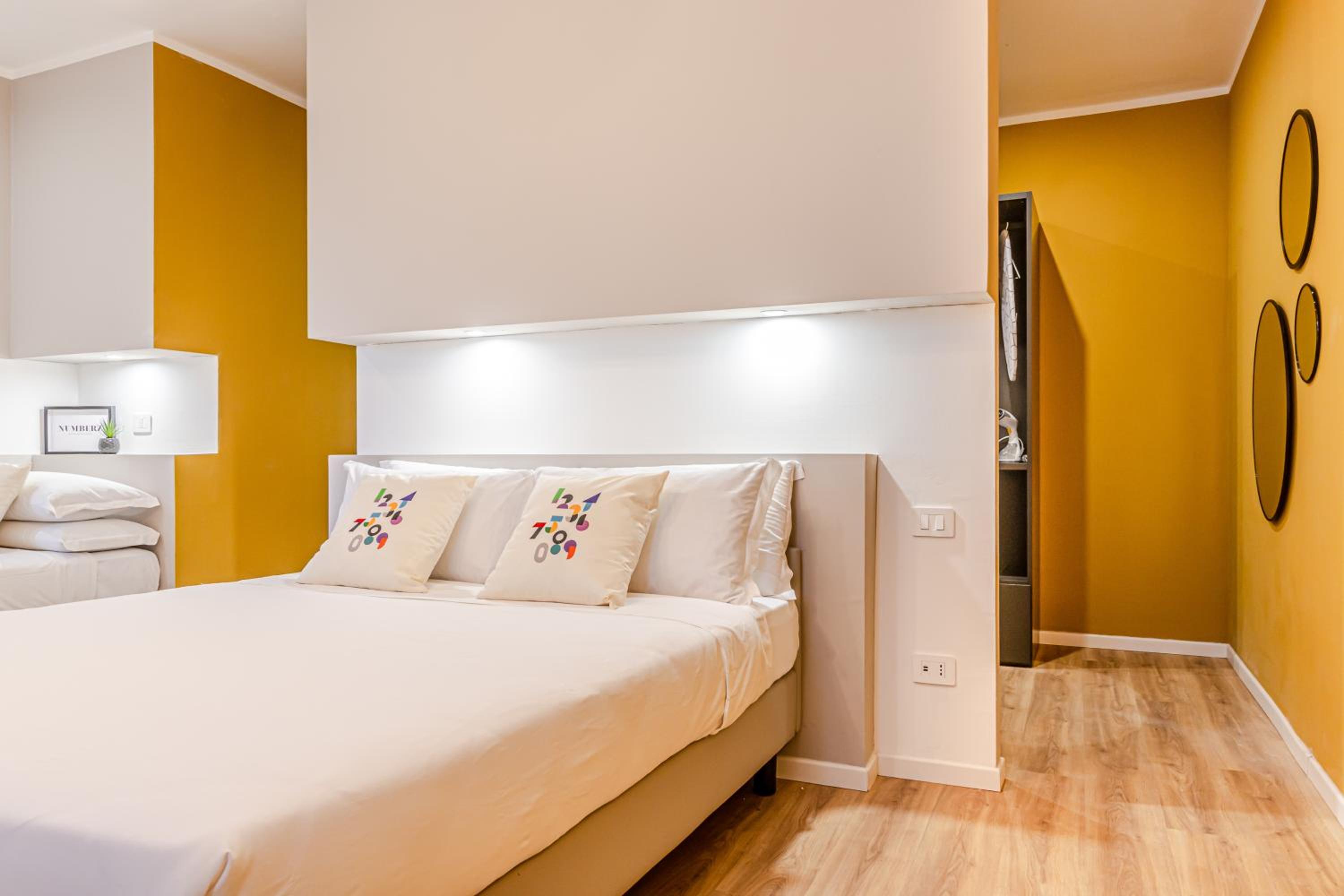 Double Or Twin Room With Private Bathroom photo 2