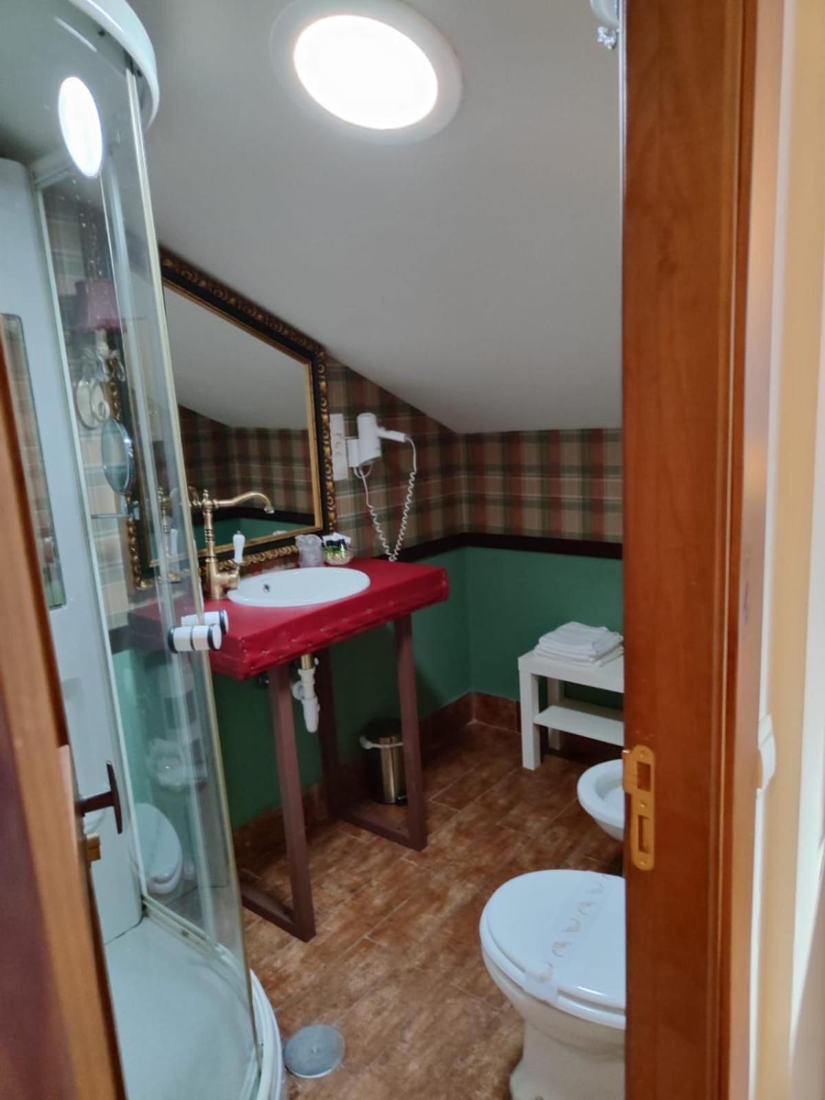Triple Room - Photo 2