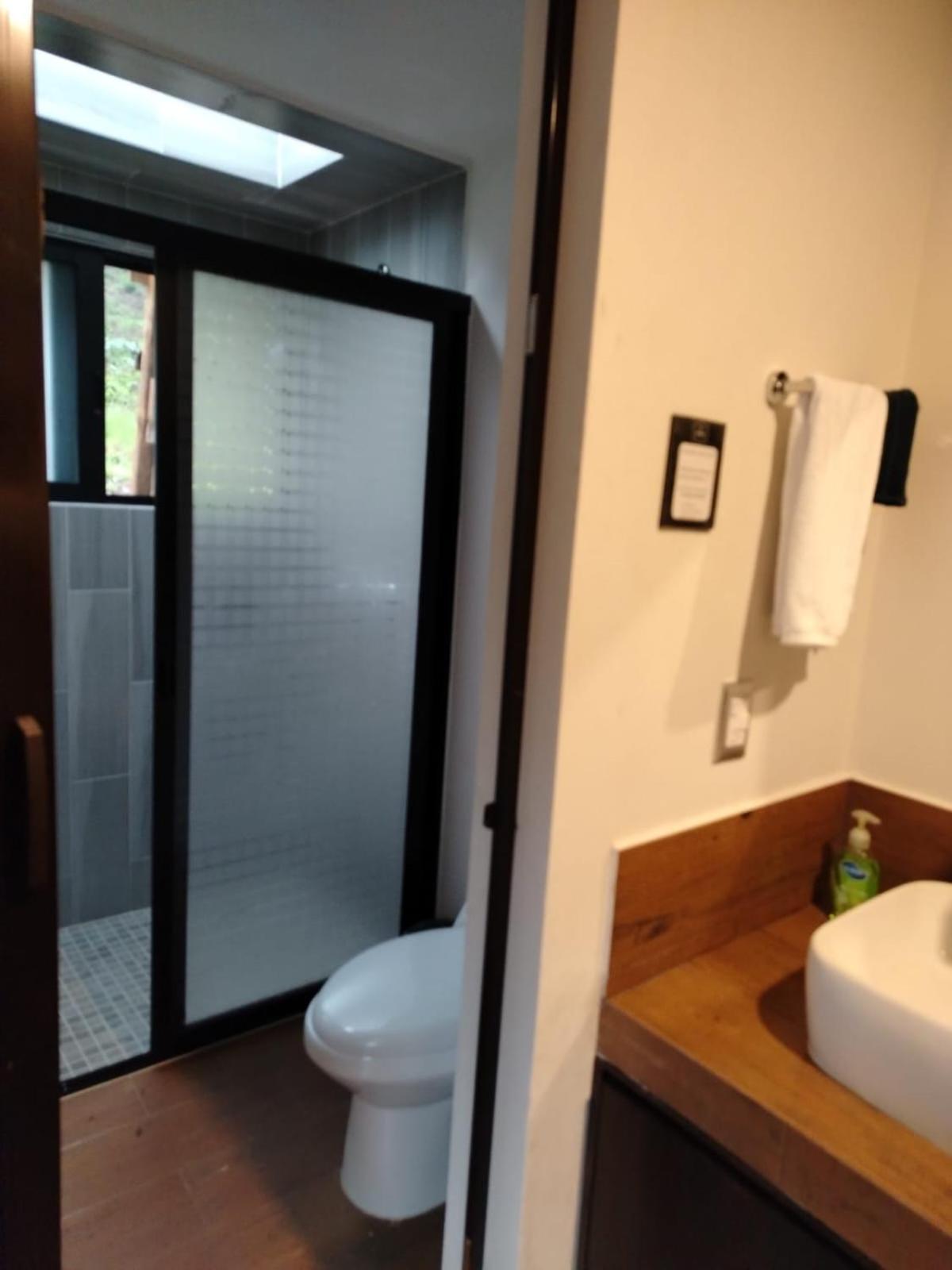 Deluxe Bungalow - Photo 5