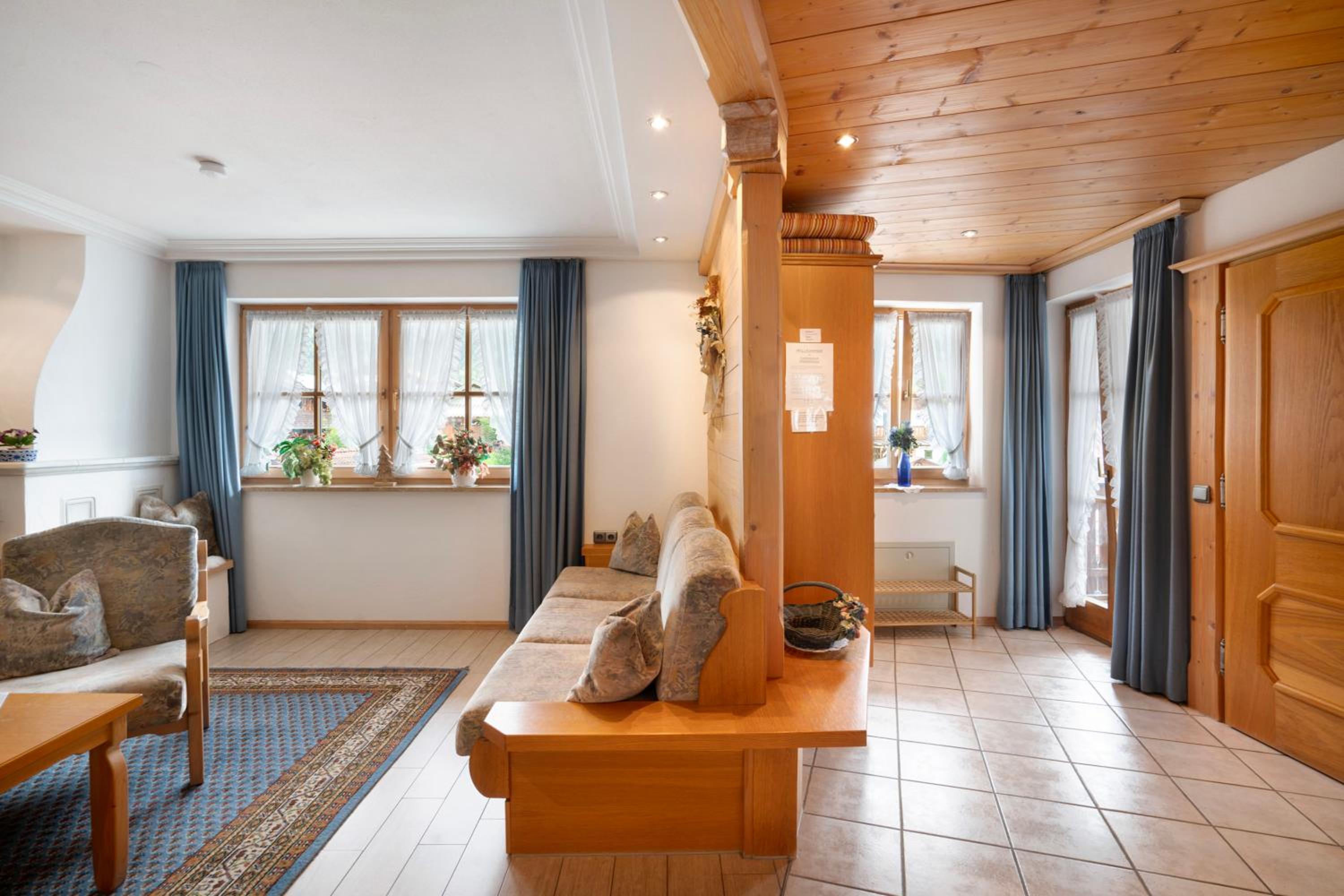Superior One-Bedroom Apartment with Balcony photo 3