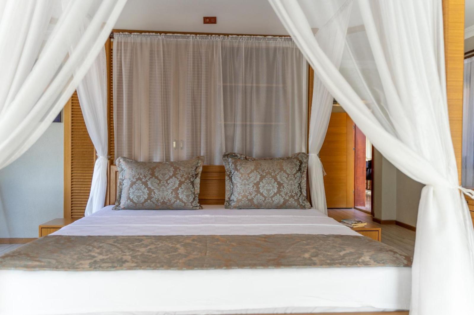 King Suite photo 2
