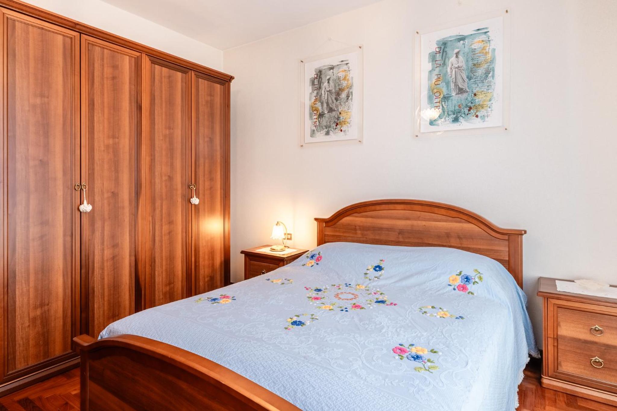 Two-Bedroom Deluxe Apartment with Garden View photo 3