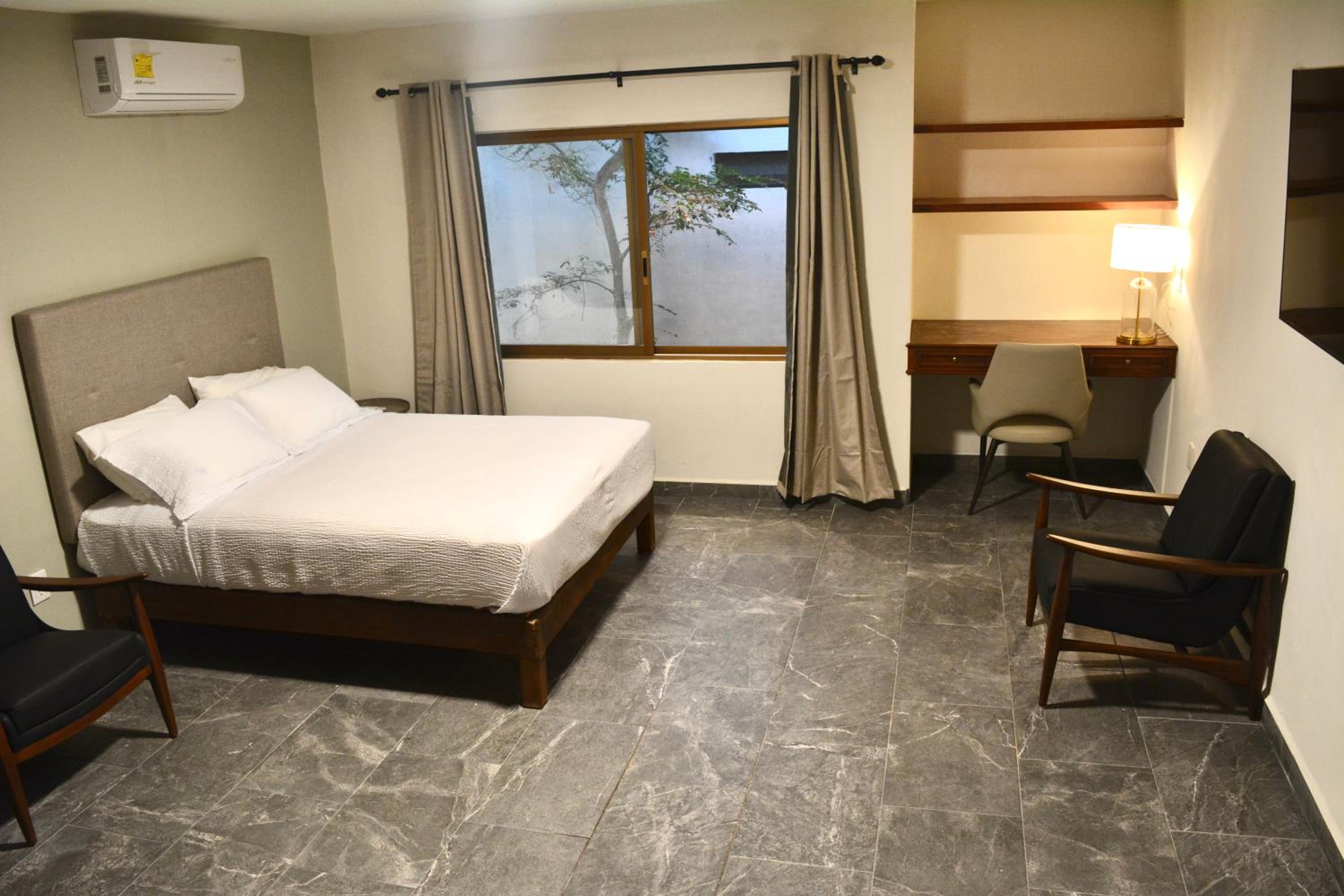 Suite Apartment