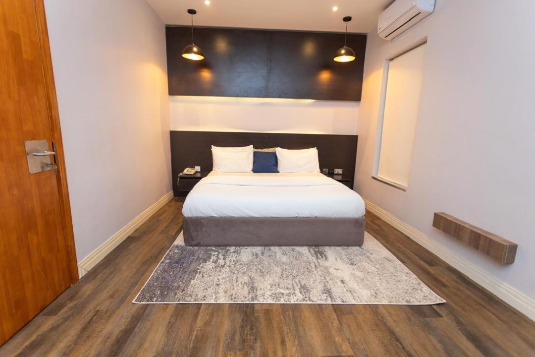 Deluxe Double or Twin Room photo 3