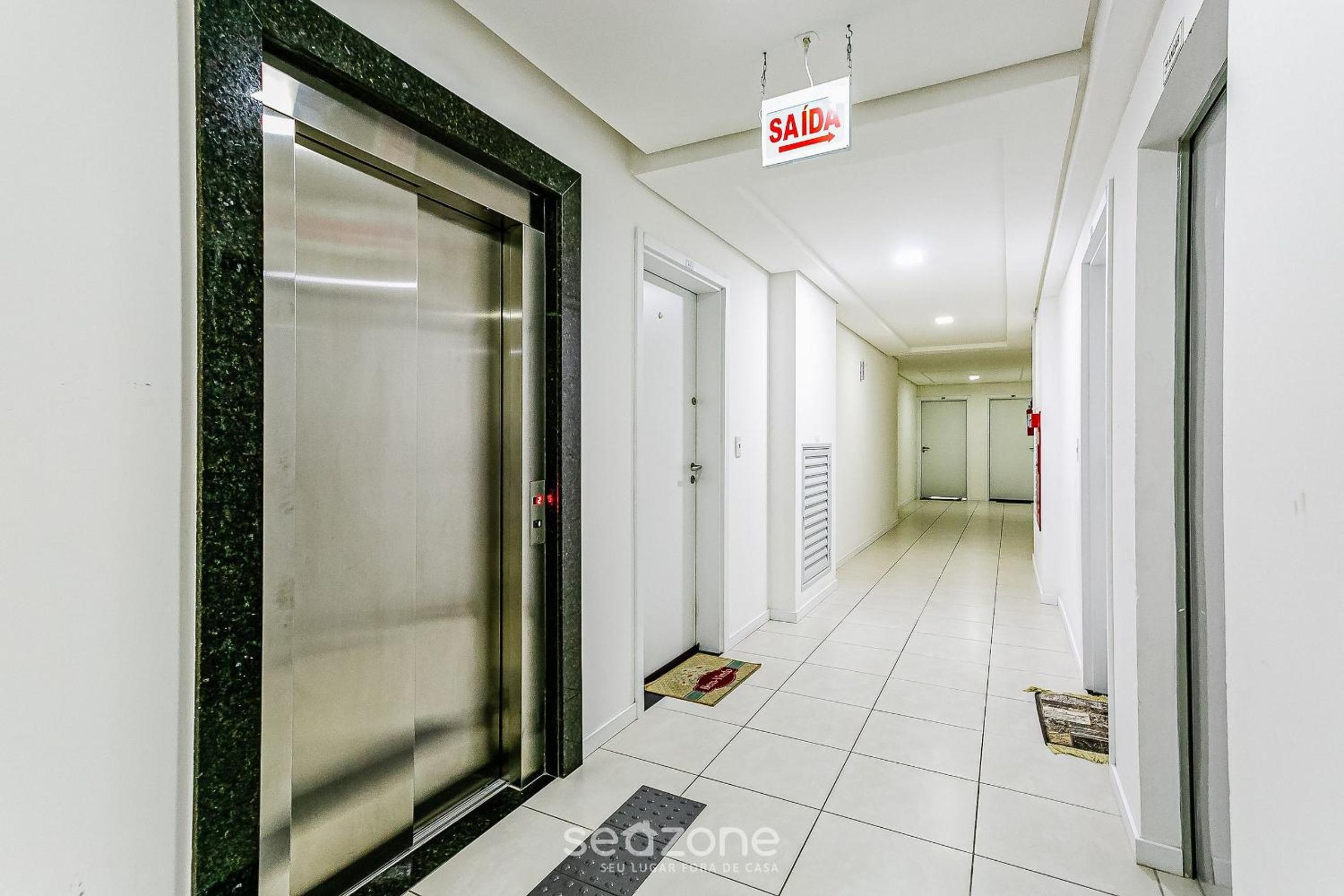 Three-Bedroom Apartment - Photo 14