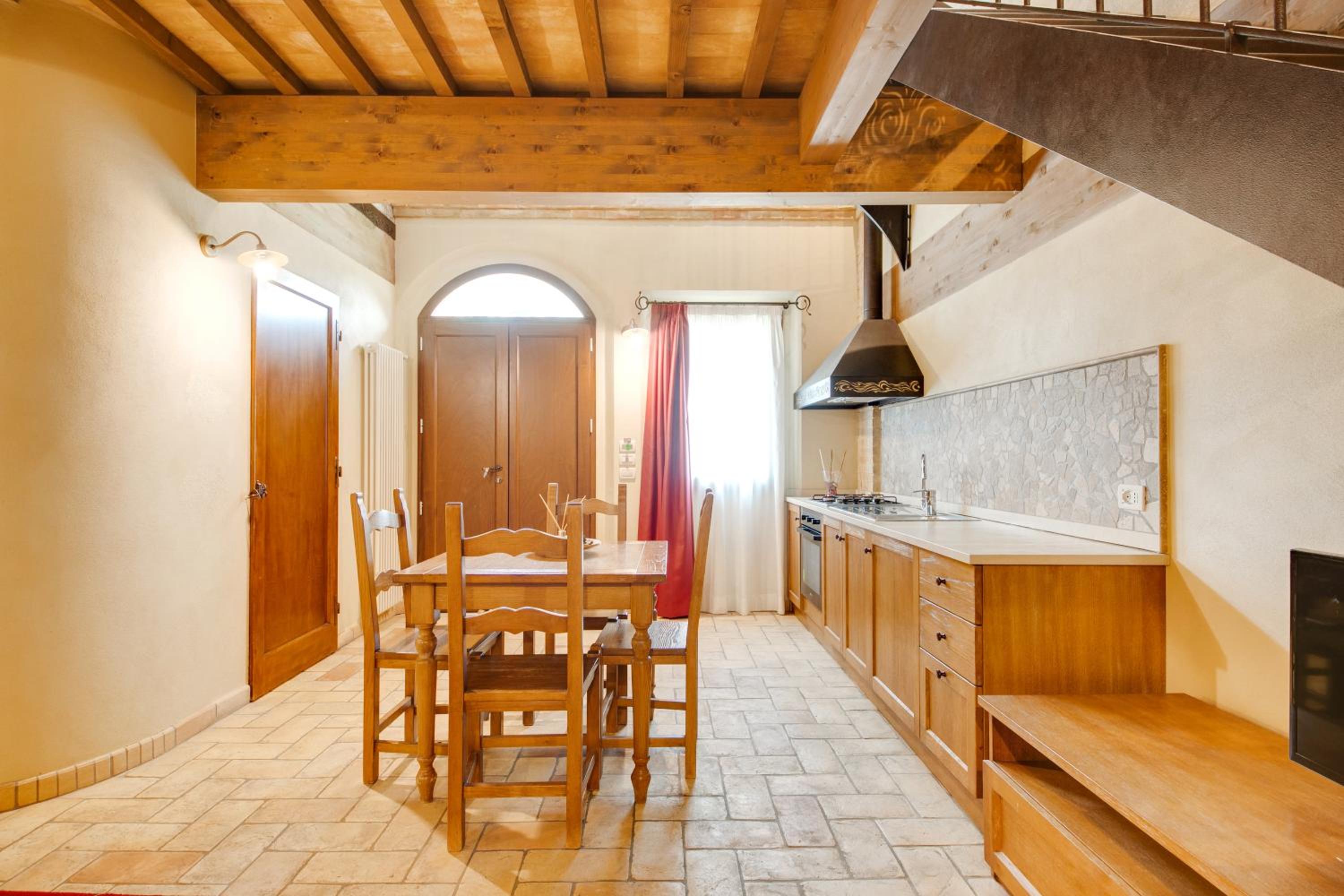 Duplex Suite - Photo 8