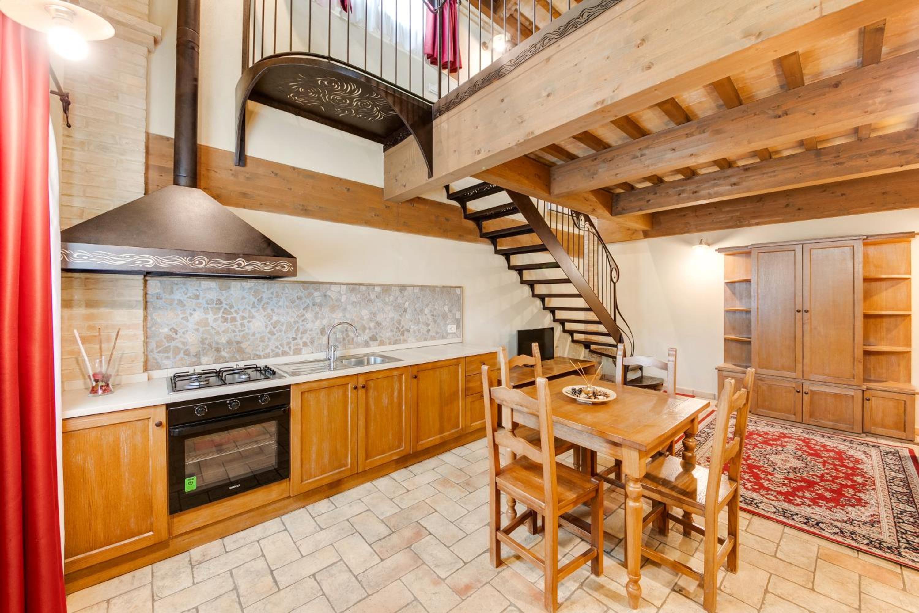 Duplex Suite - Photo 4