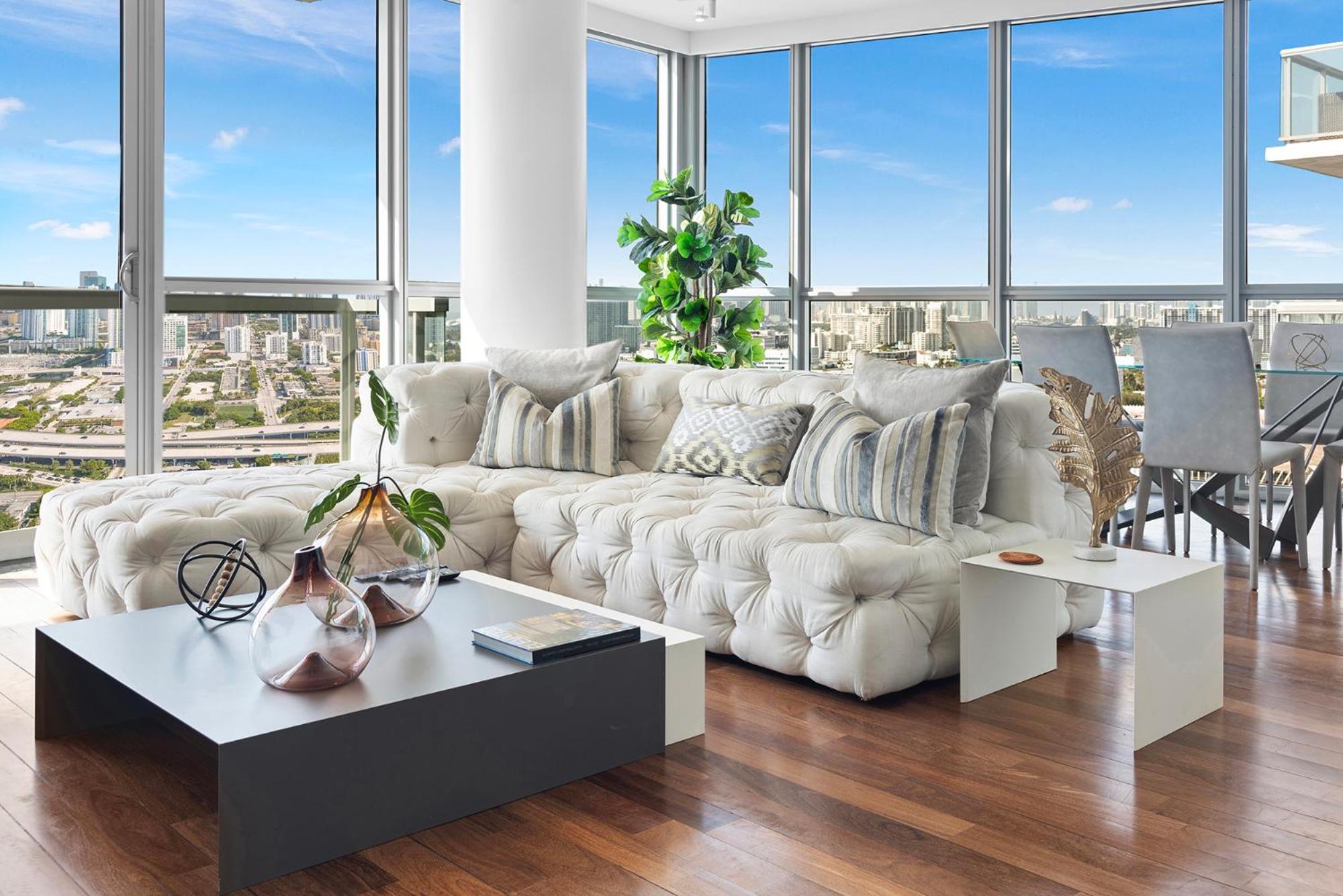 Apartment with Sea View