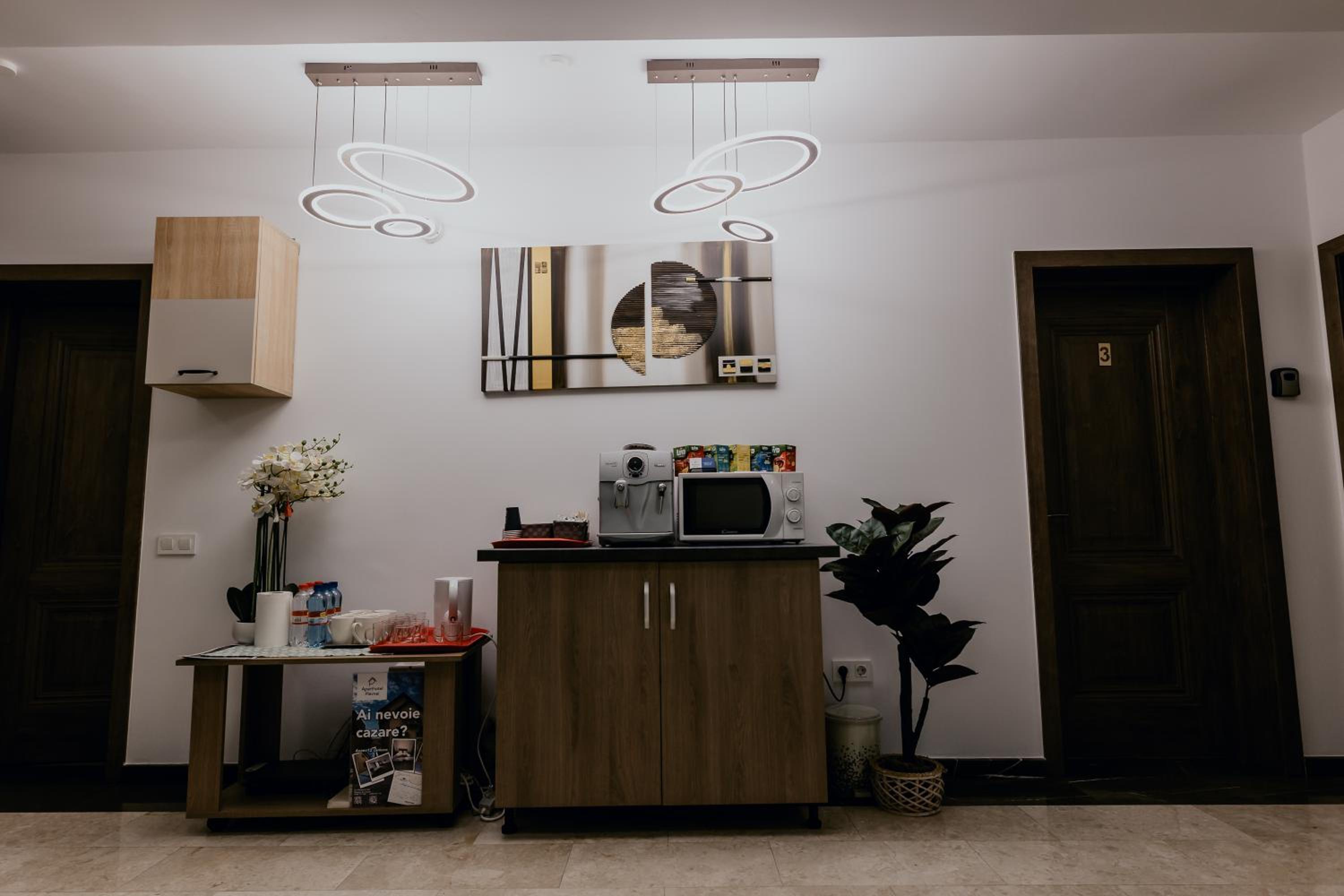 One-Bedroom Apartment - Photo 8