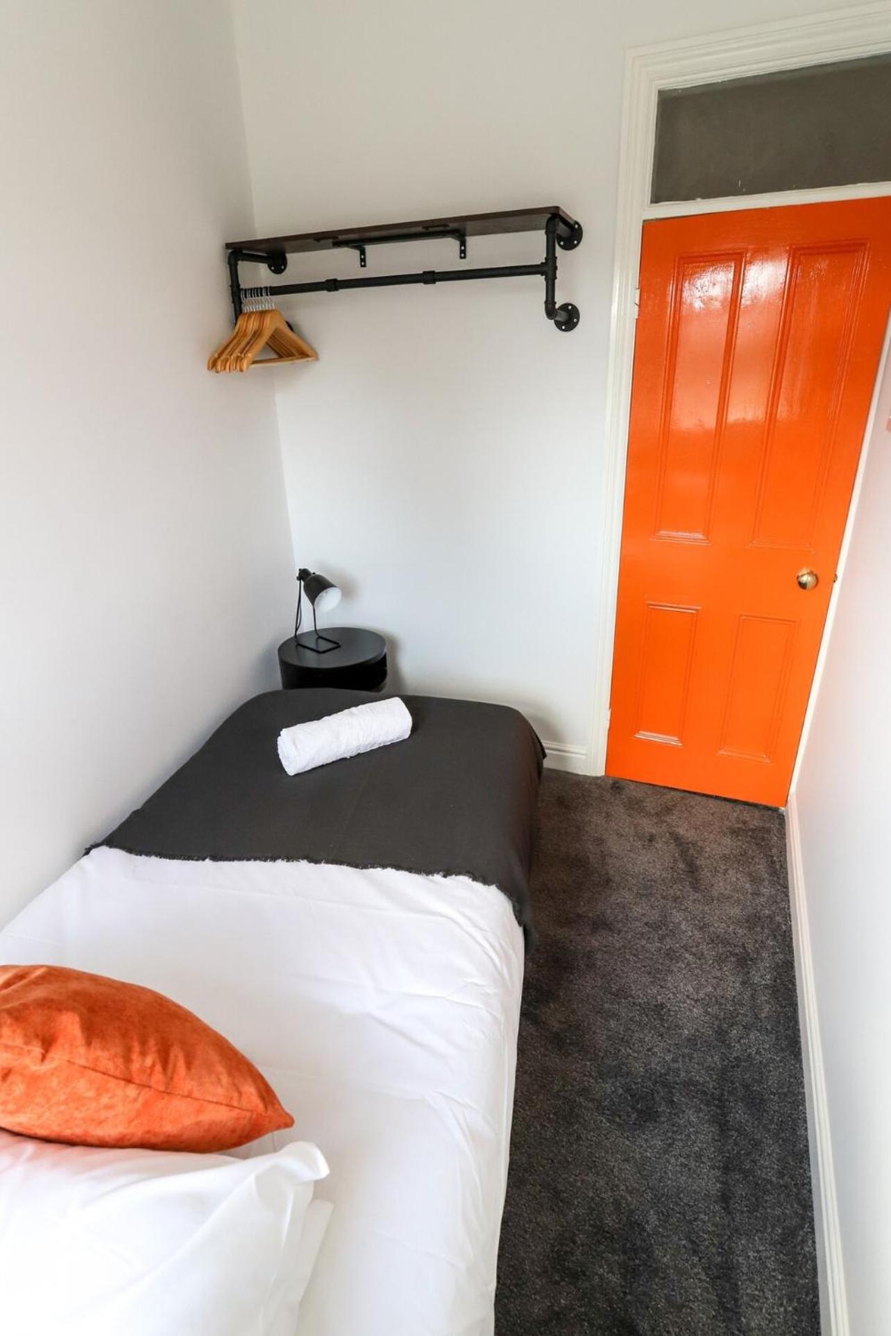 Apartment photo 3