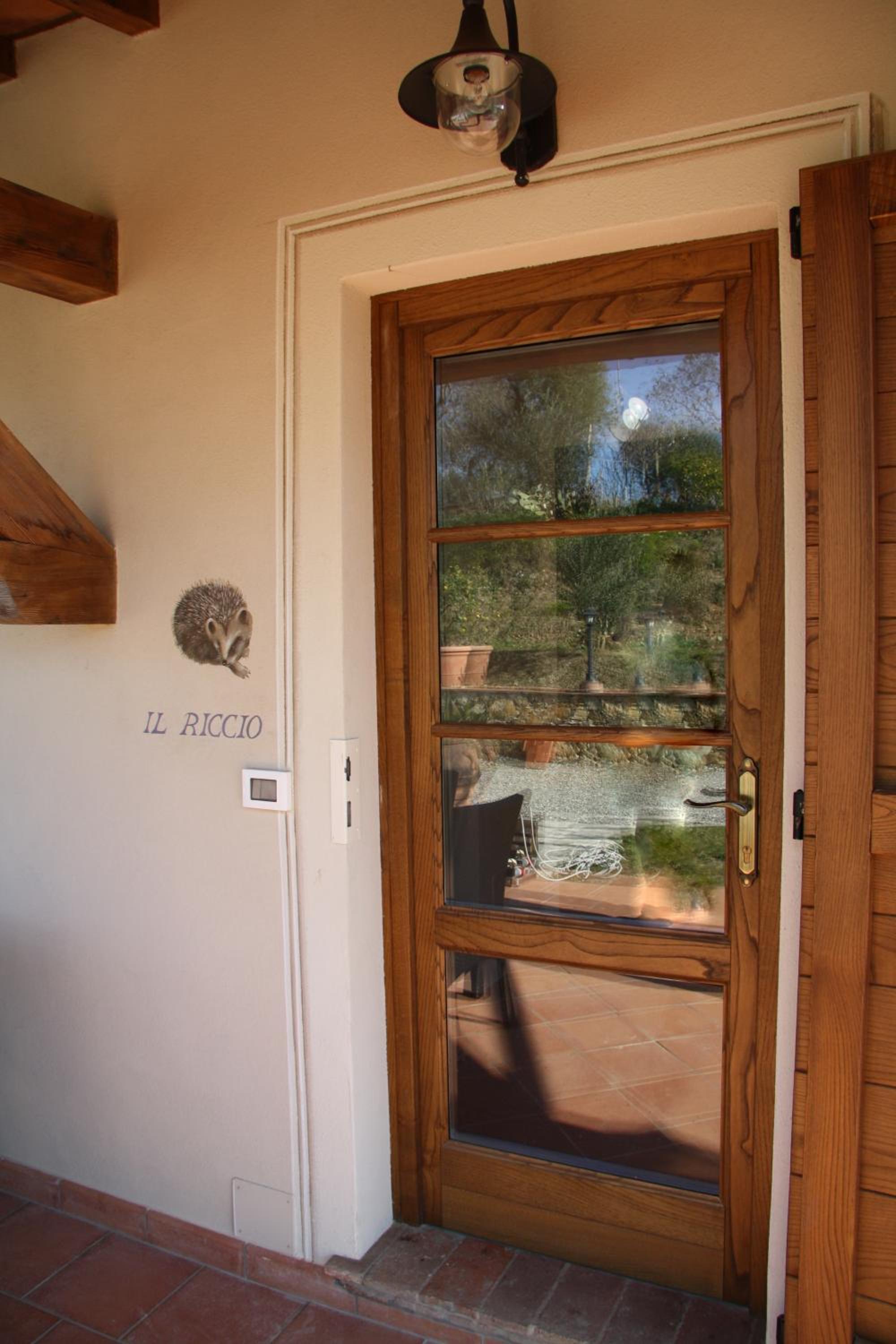 Two-Bedroom Apartment with Pool View (4 Adults) photo 3