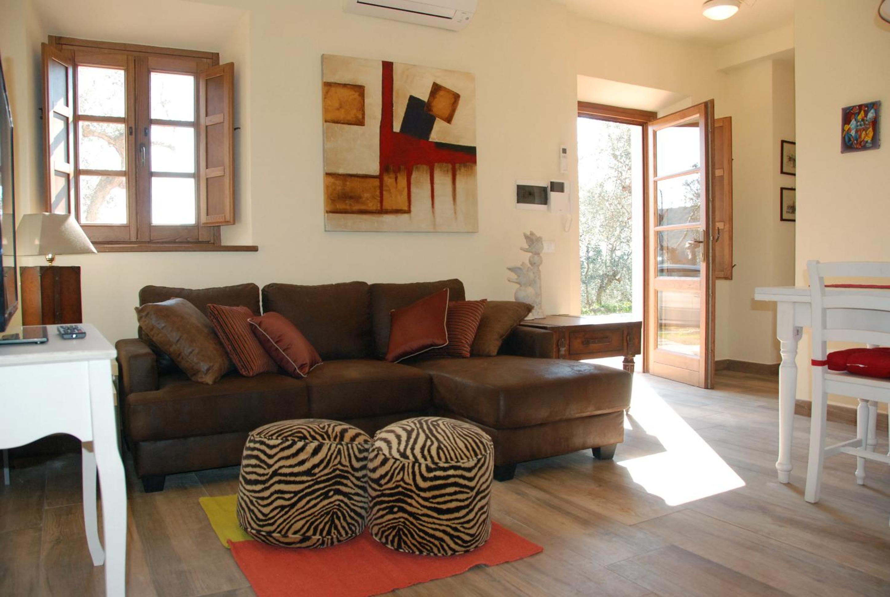 One-Bedroom Apartment (2 Adults) photo 2