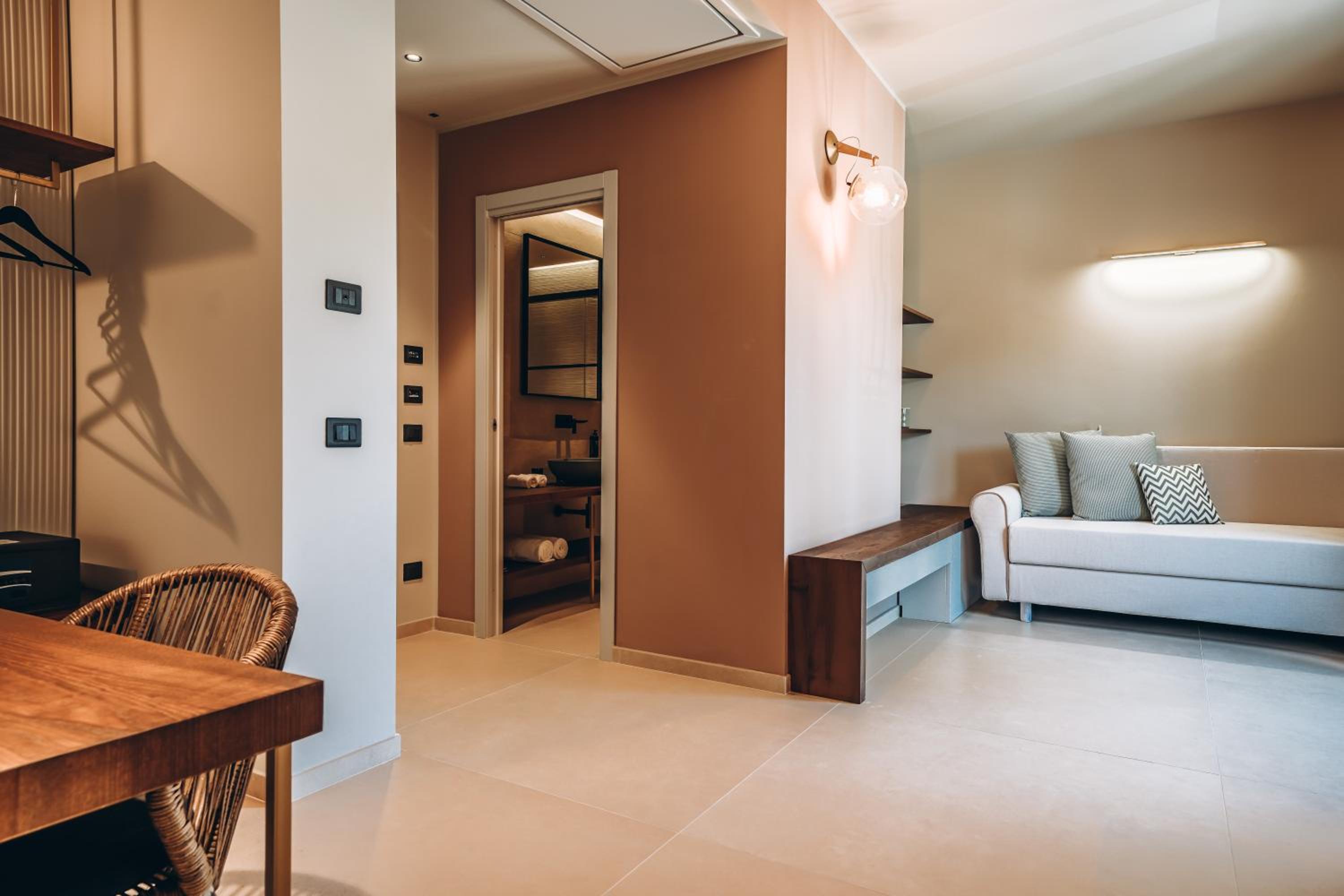 Junior Suite with Balcony photo 2