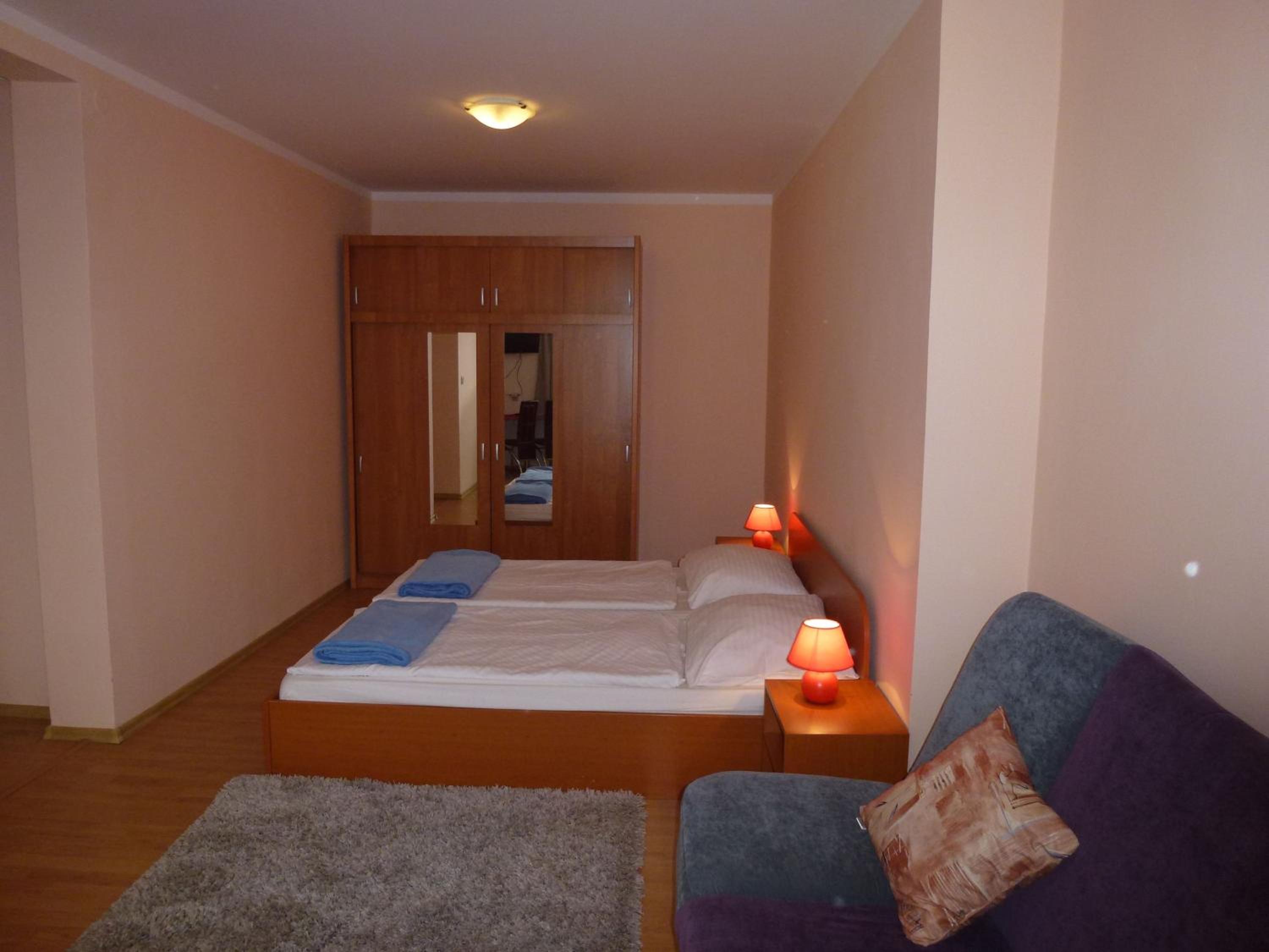 Double Room with Extra Bed - Photo 3