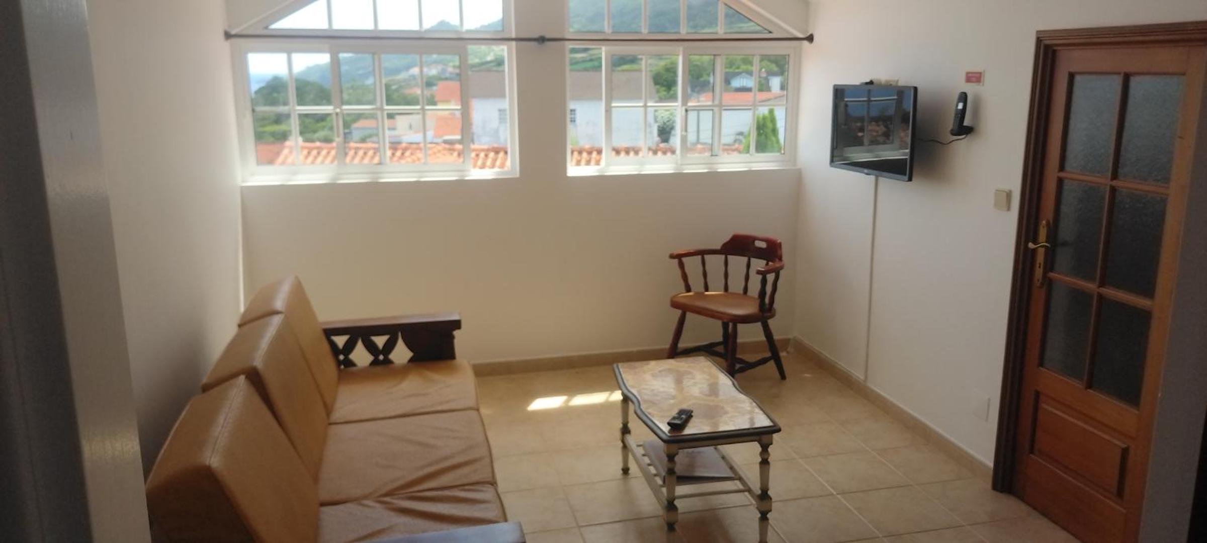 One-Bedroom House photo 1
