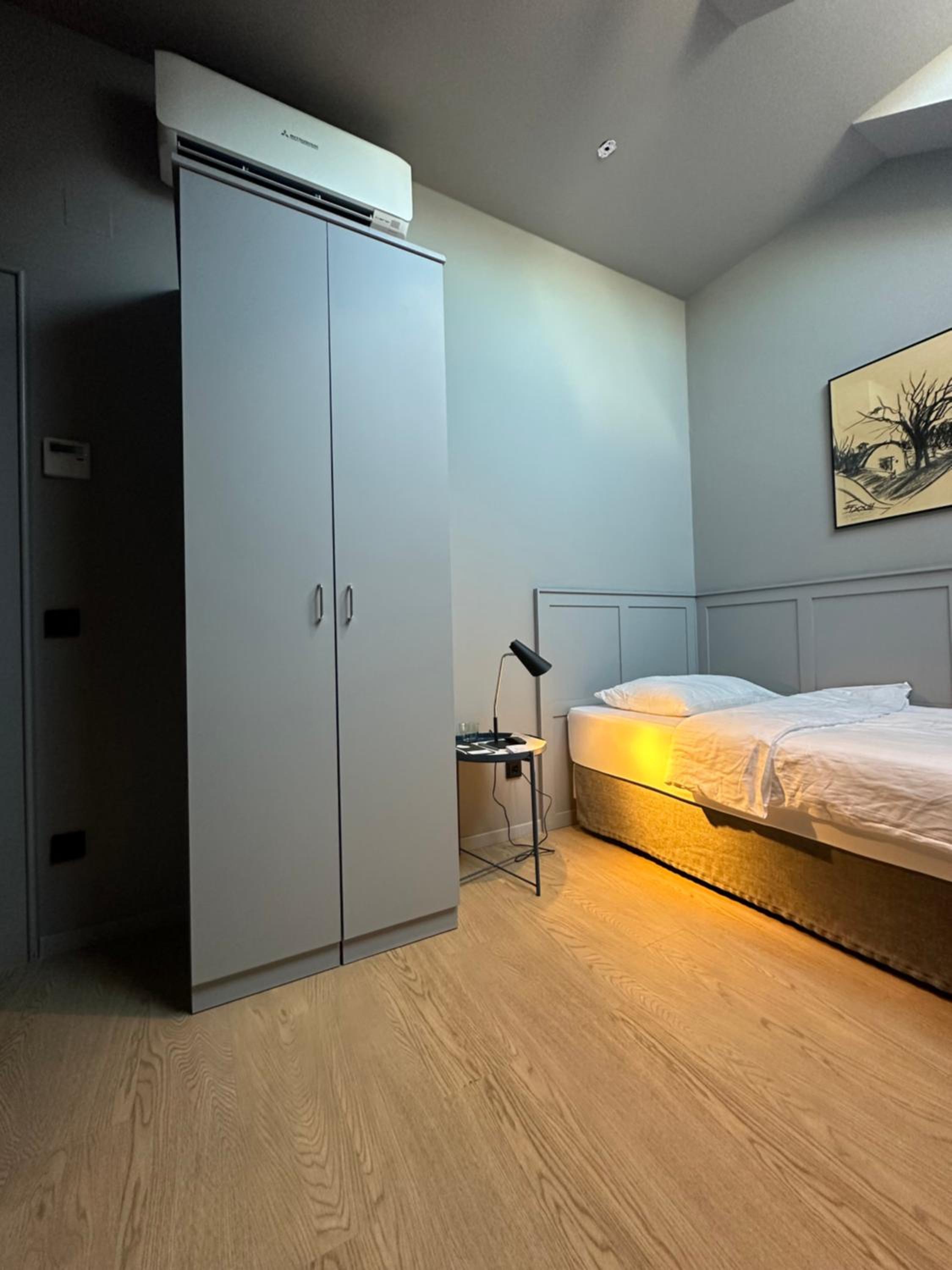 Single Room photo 1