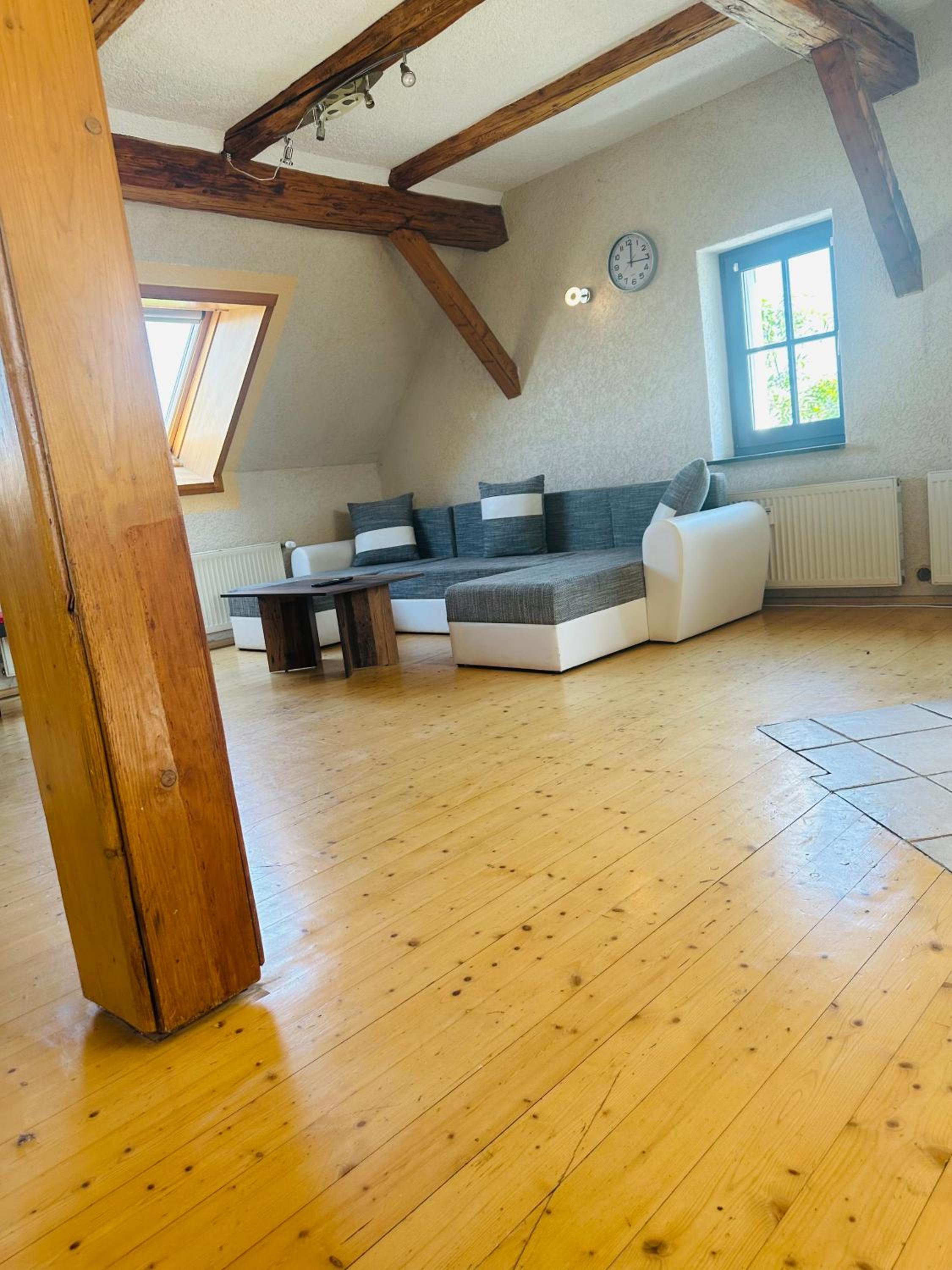 Four-Bedroom Loft Apartment photo 1