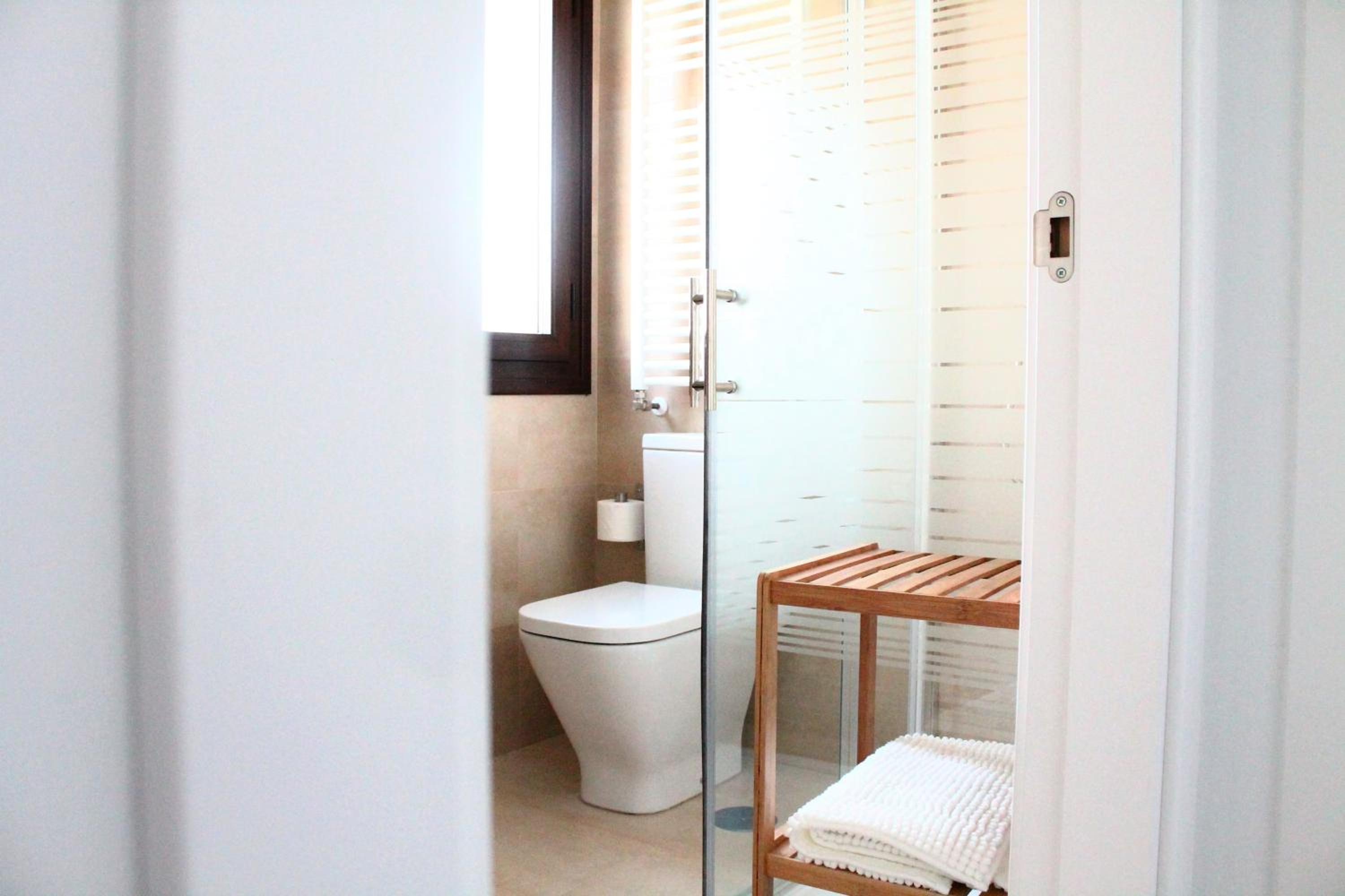Single Room photo 2