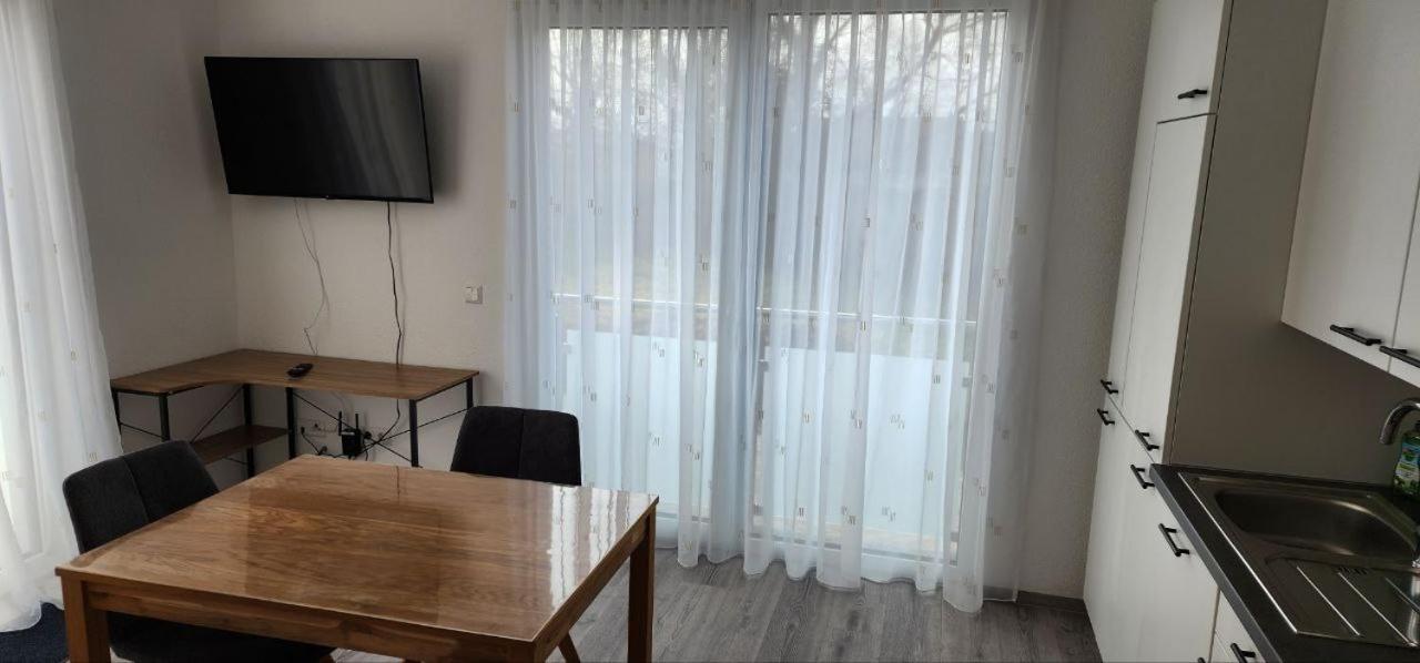 Large Double Room photo 2
