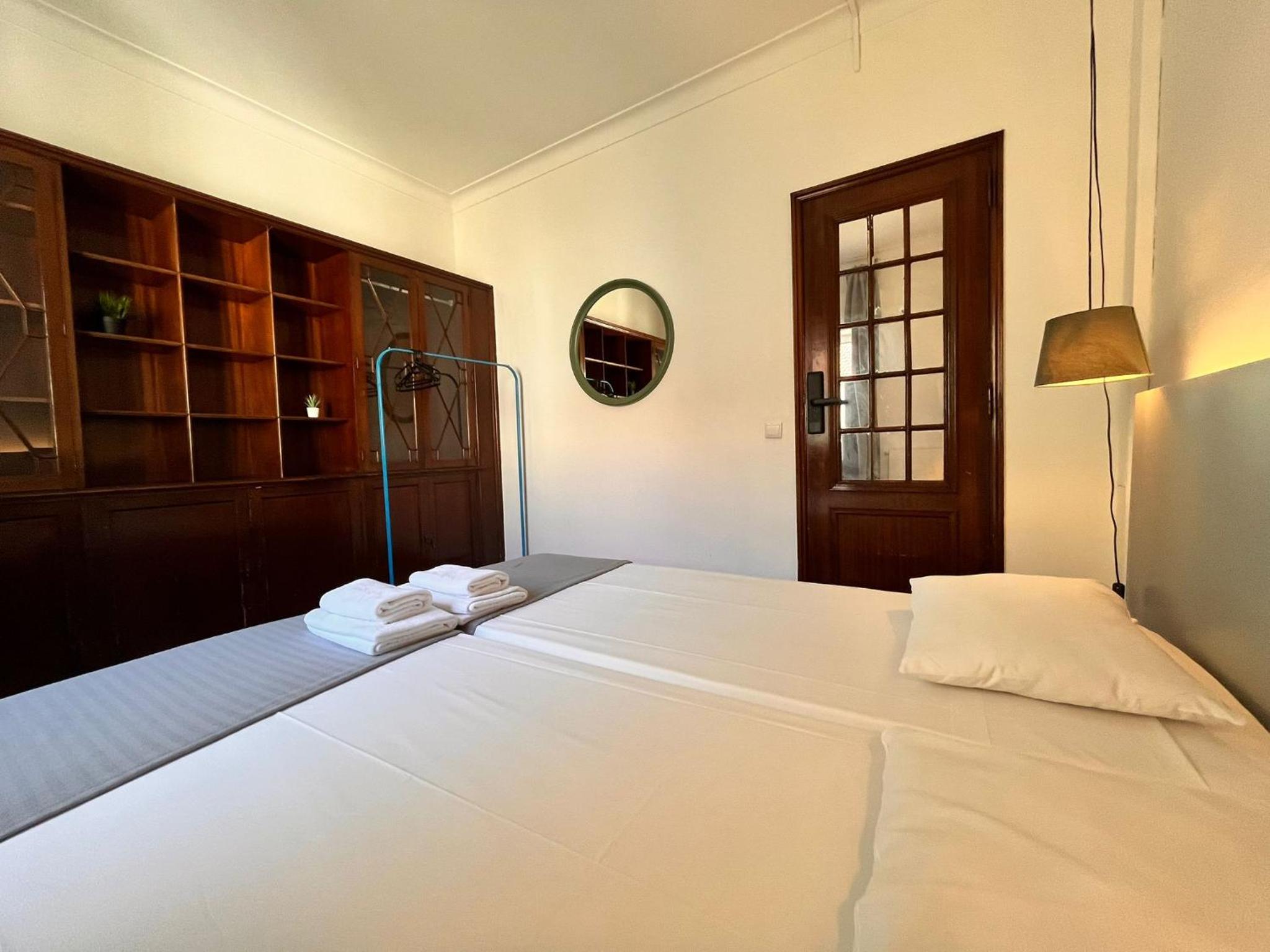 Double or Twin Room with Shared Bathroom photo 3