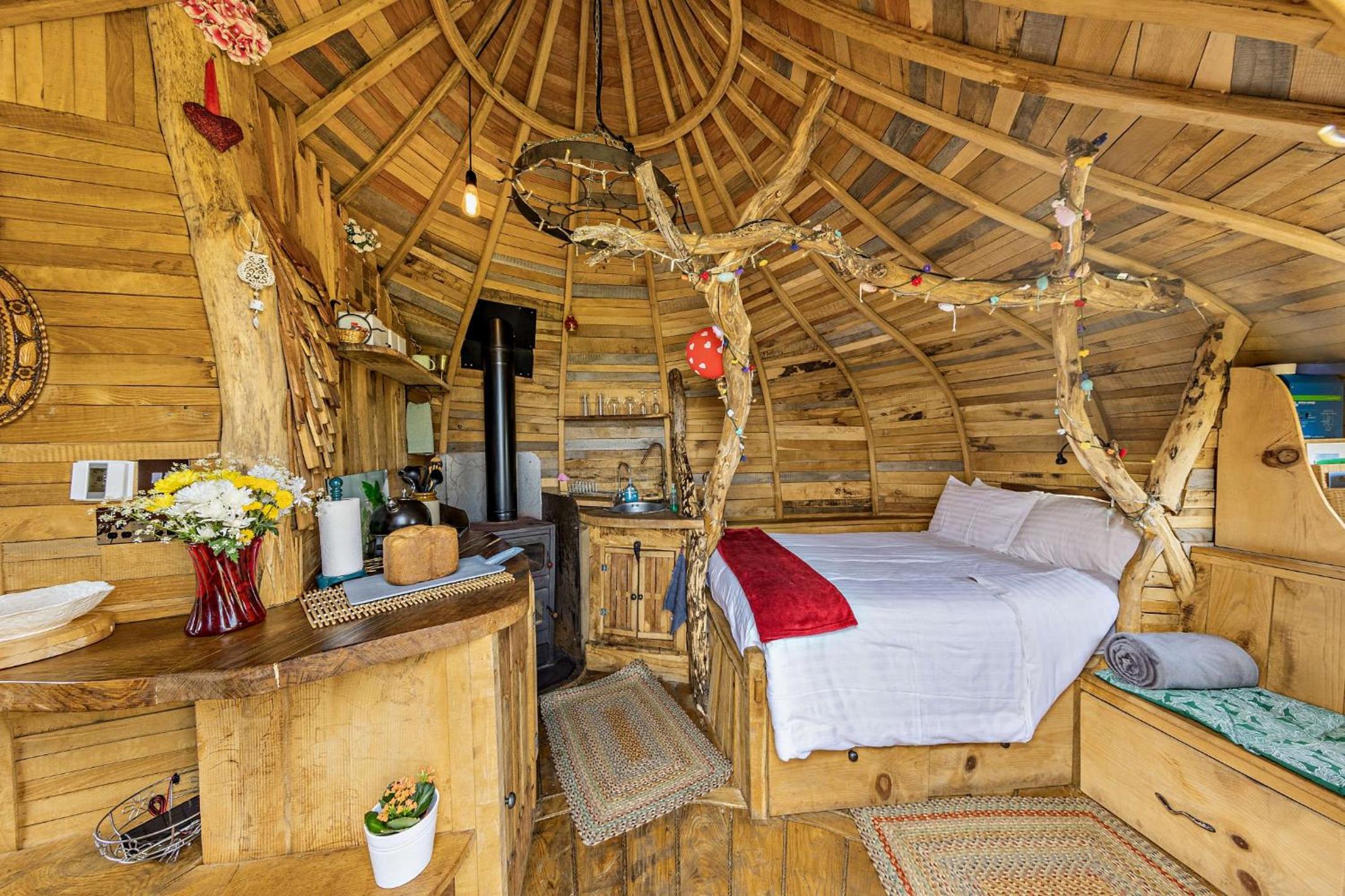 One-Bedroom Chalet - Photo 8