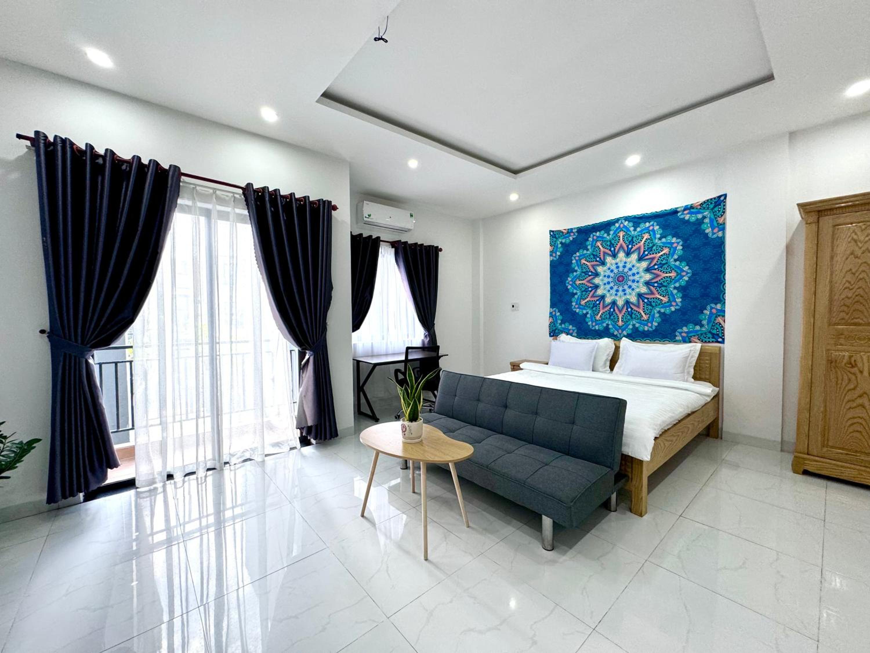 Studio Apartment With Balcony