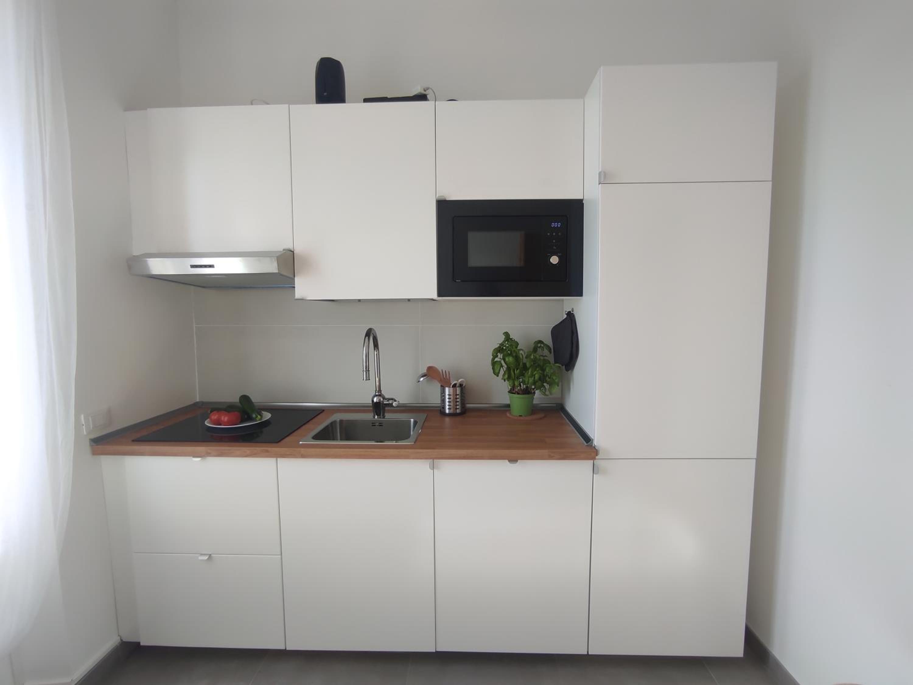Three-Bedroom Apartment photo 2